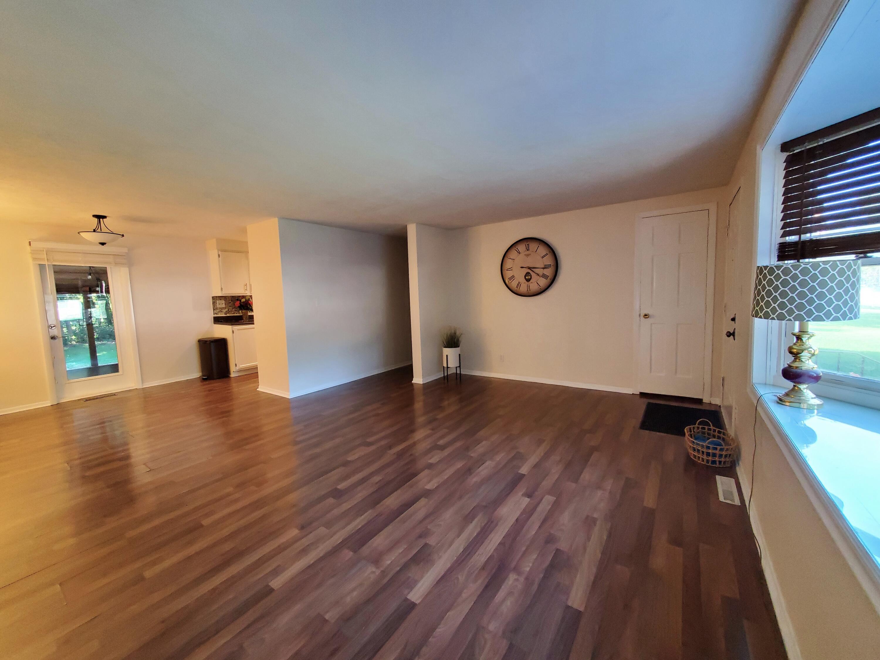 704 S 22nd Street, Chesterton, IN 46304; Image #6