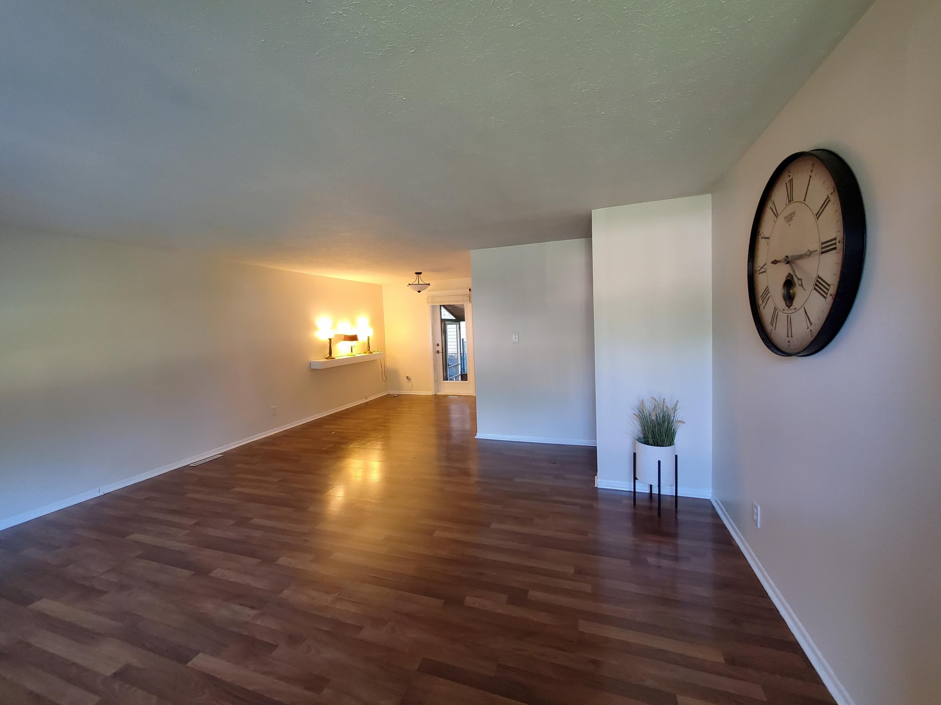704 S 22nd Street, Chesterton, IN 46304; Image #7