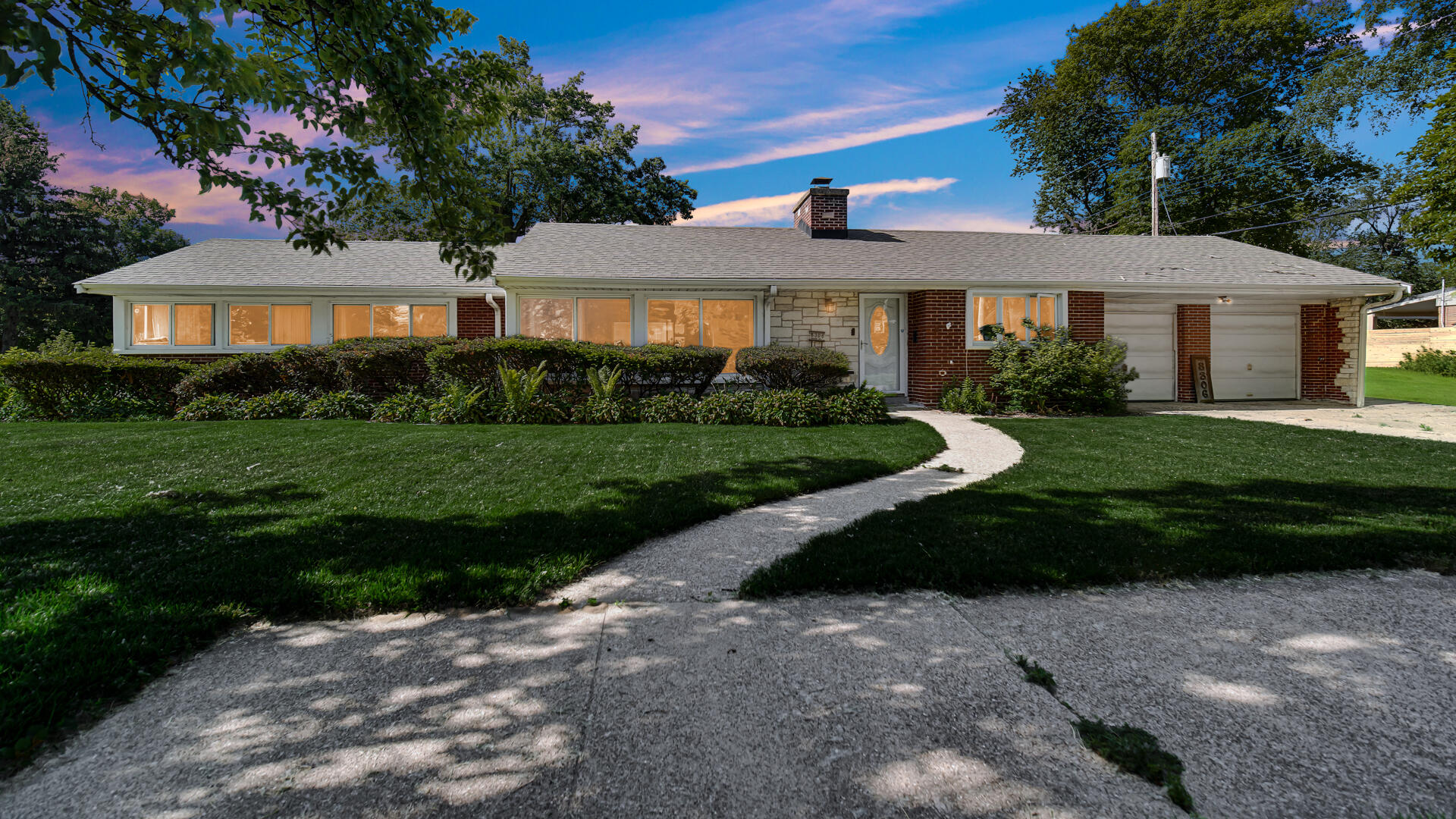 8306 Crestwood Avenue, Munster, IN 46321; Image #18