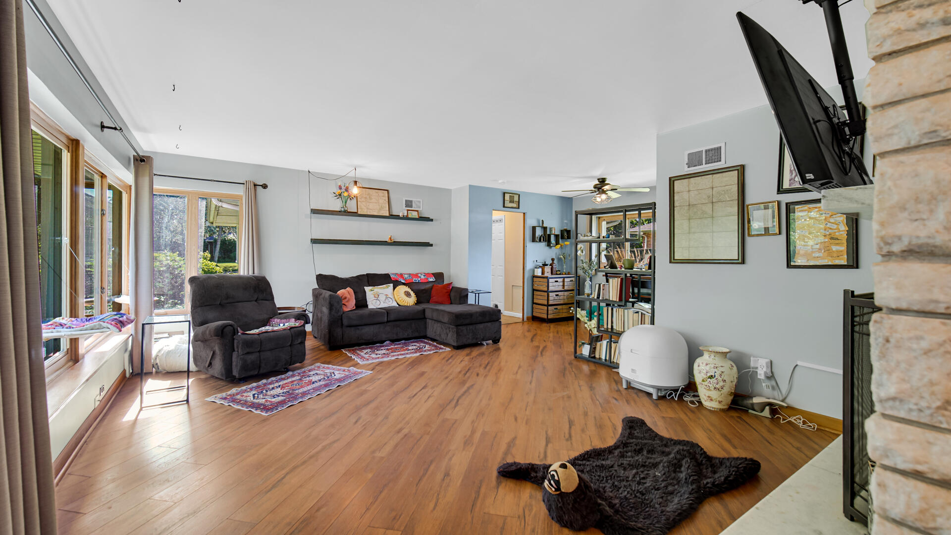 8306 Crestwood Avenue, Munster, IN 46321; Image #2