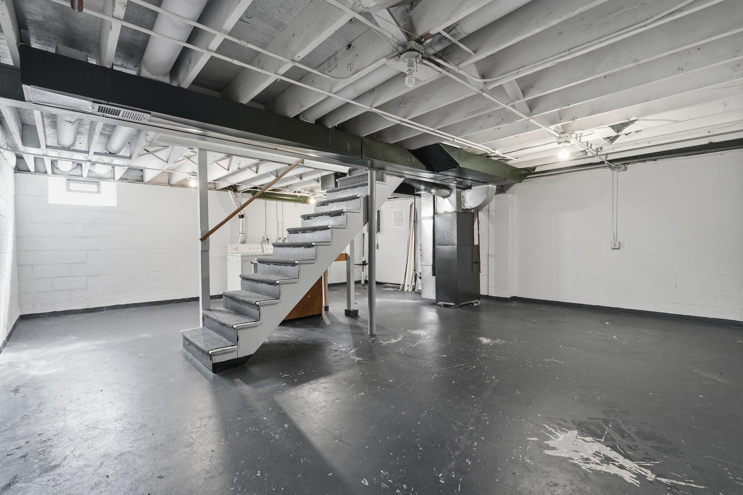 7933 Jefferson Avenue, Munster, IN #4b, 46321; Image #16