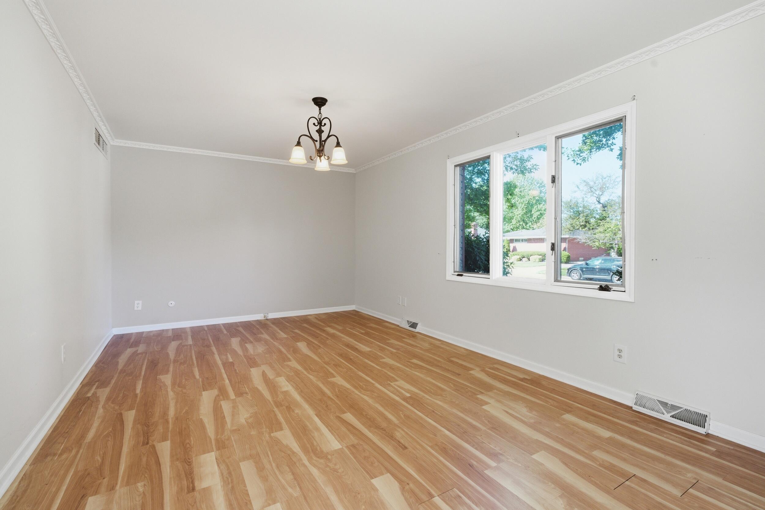 7933 Jefferson Avenue, Munster, IN #4b, 46321; Image #2