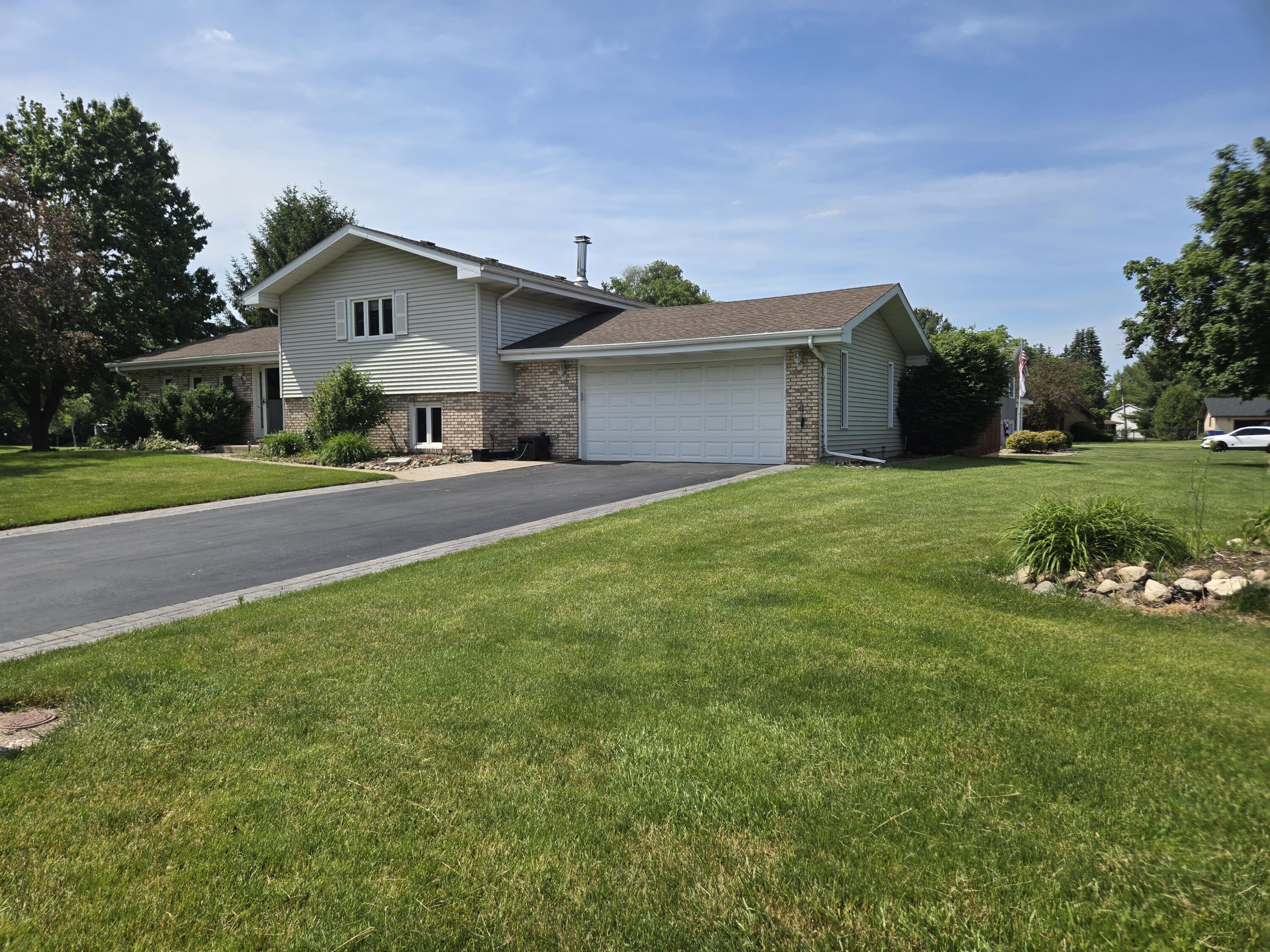 9134 Schafer Drive, St. John, IN 46373; Image #2