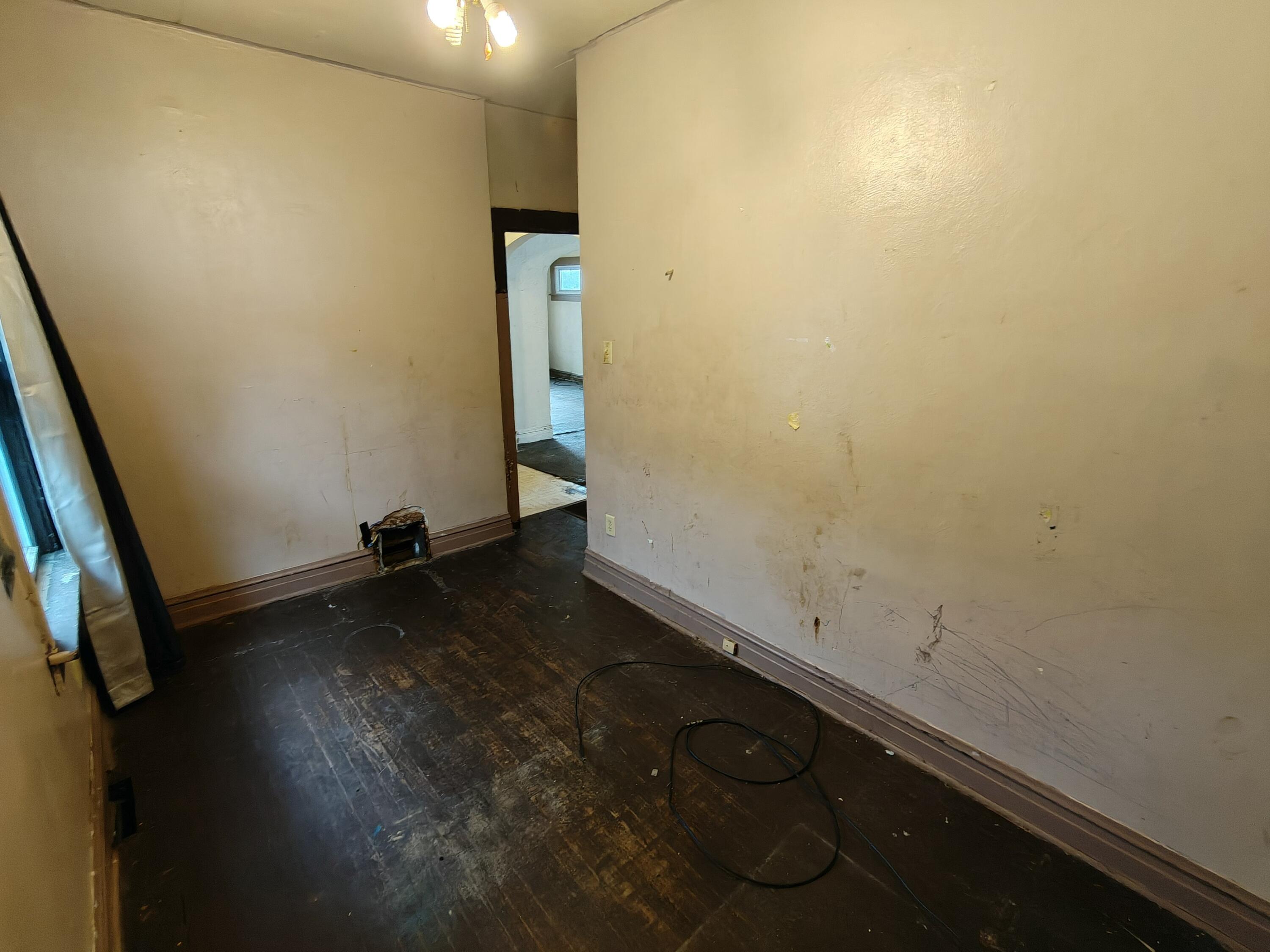 1154 Hendricks Street, Gary, IN 46404; Image #14