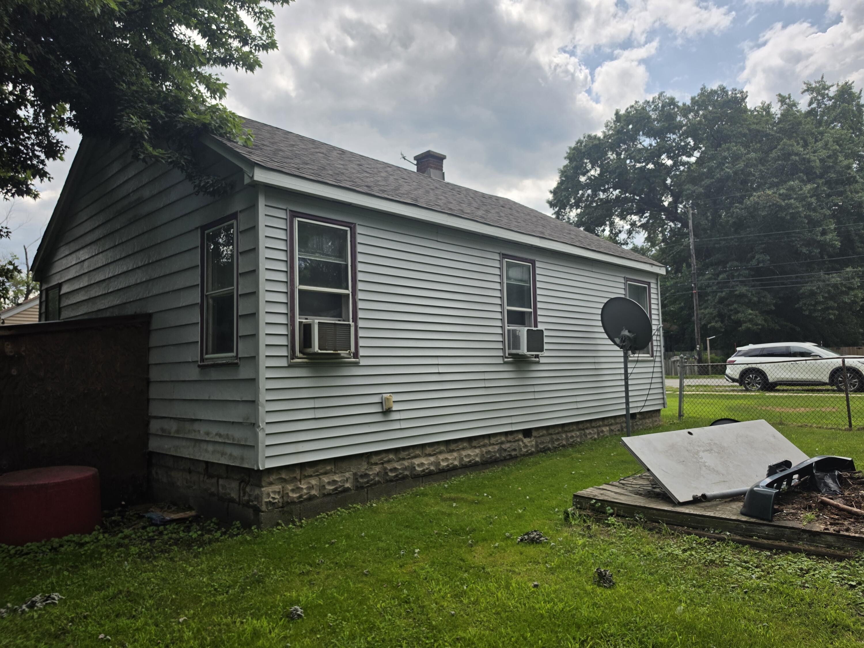 2420 E 35th Avenue, Lake Station, IN 46405; Image #11