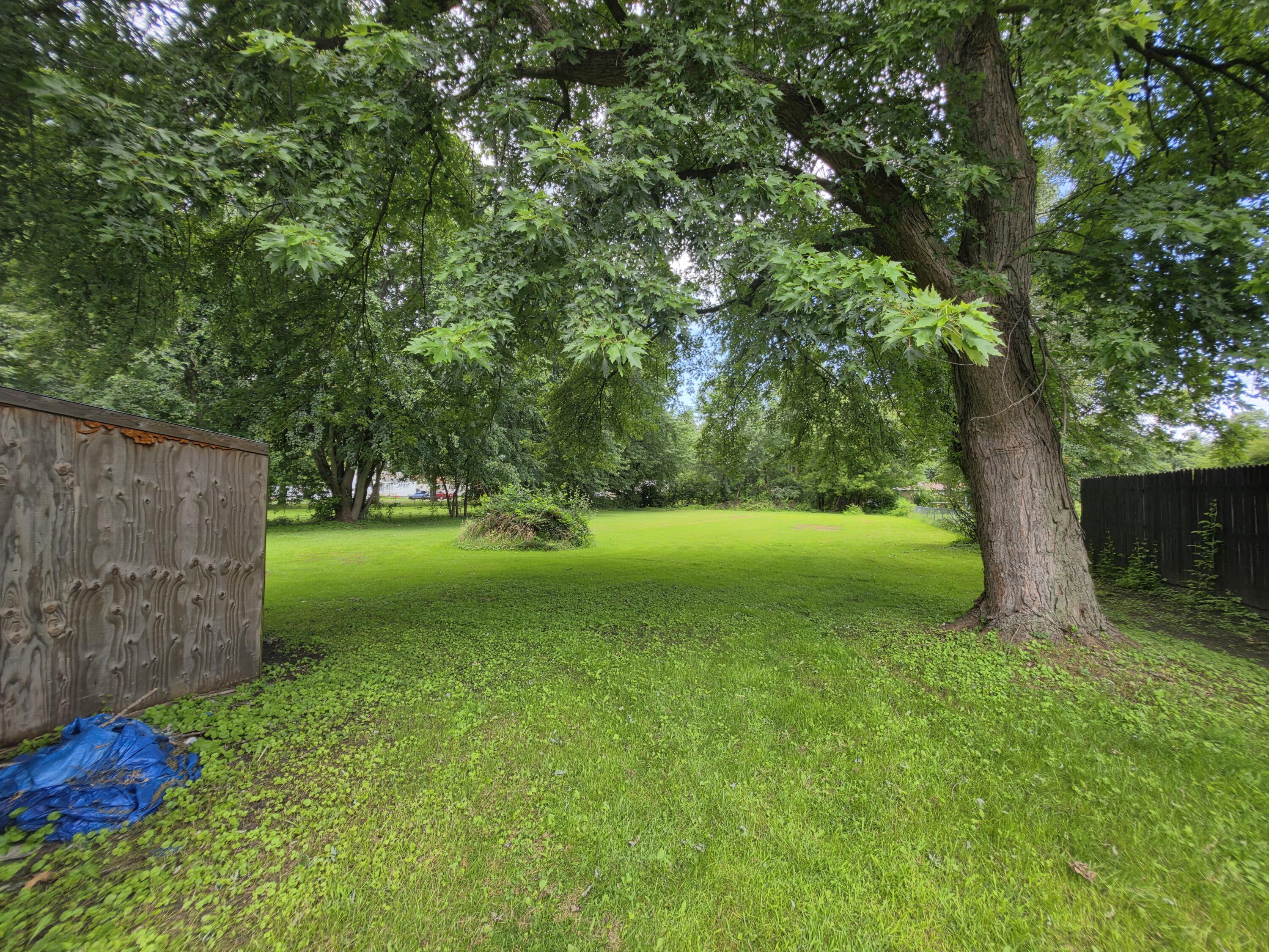 2420 E 35th Avenue, Lake Station, IN 46405; Image #12