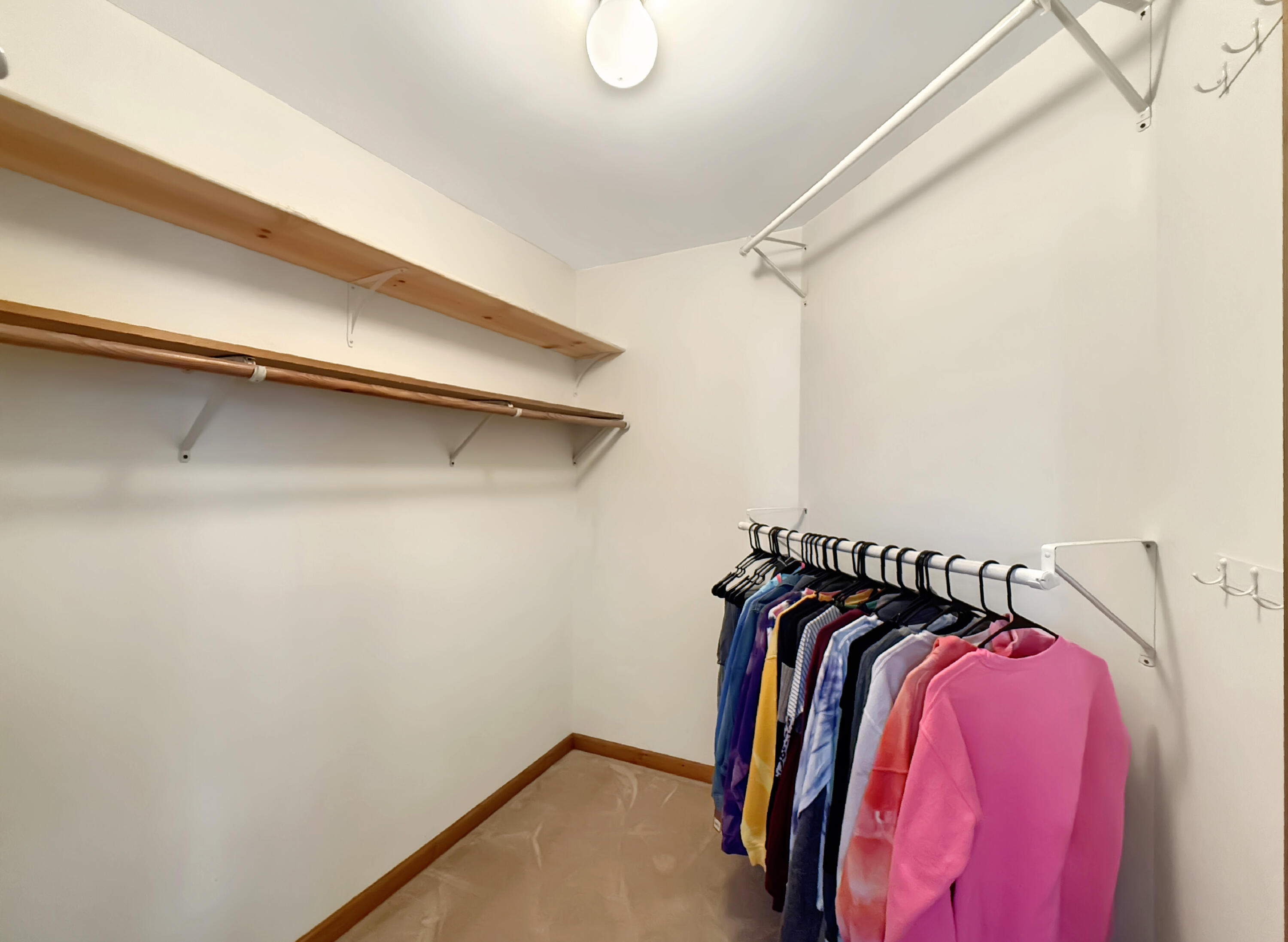 490 W 75 S, Valparaiso, IN 46385; Image #15