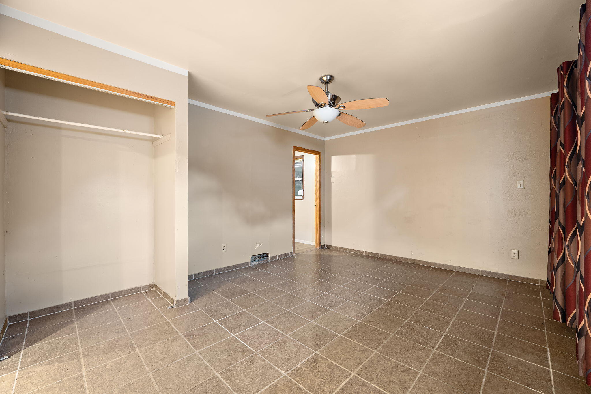 1021 Hamilton Place, Gary, IN 46403; Image #13