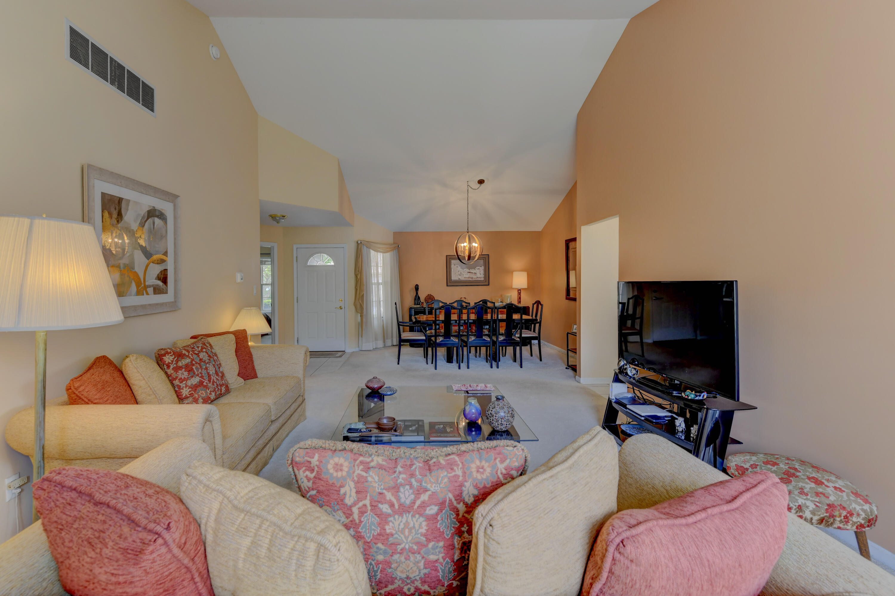 2028 Wildwood Circle, Highland, IN 46322; Image #10