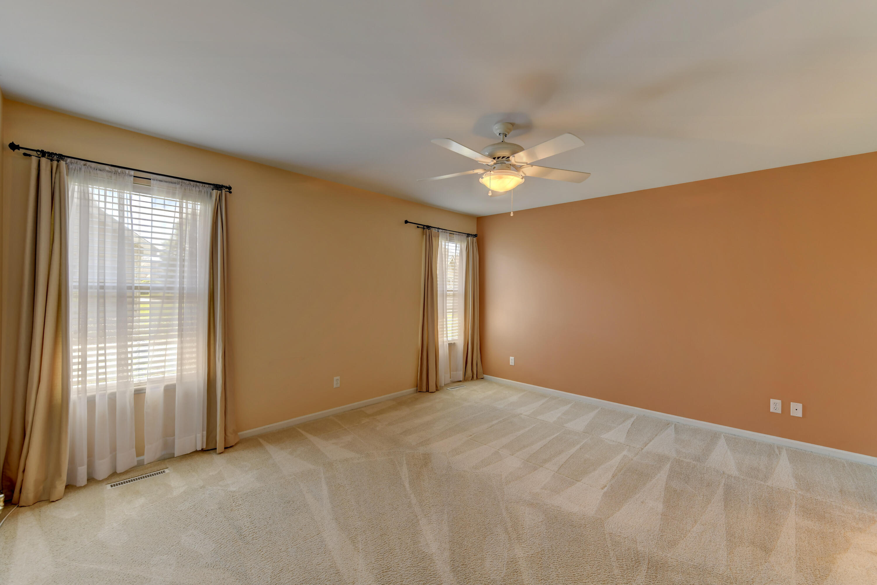 2028 Wildwood Circle, Highland, IN 46322; Image #18
