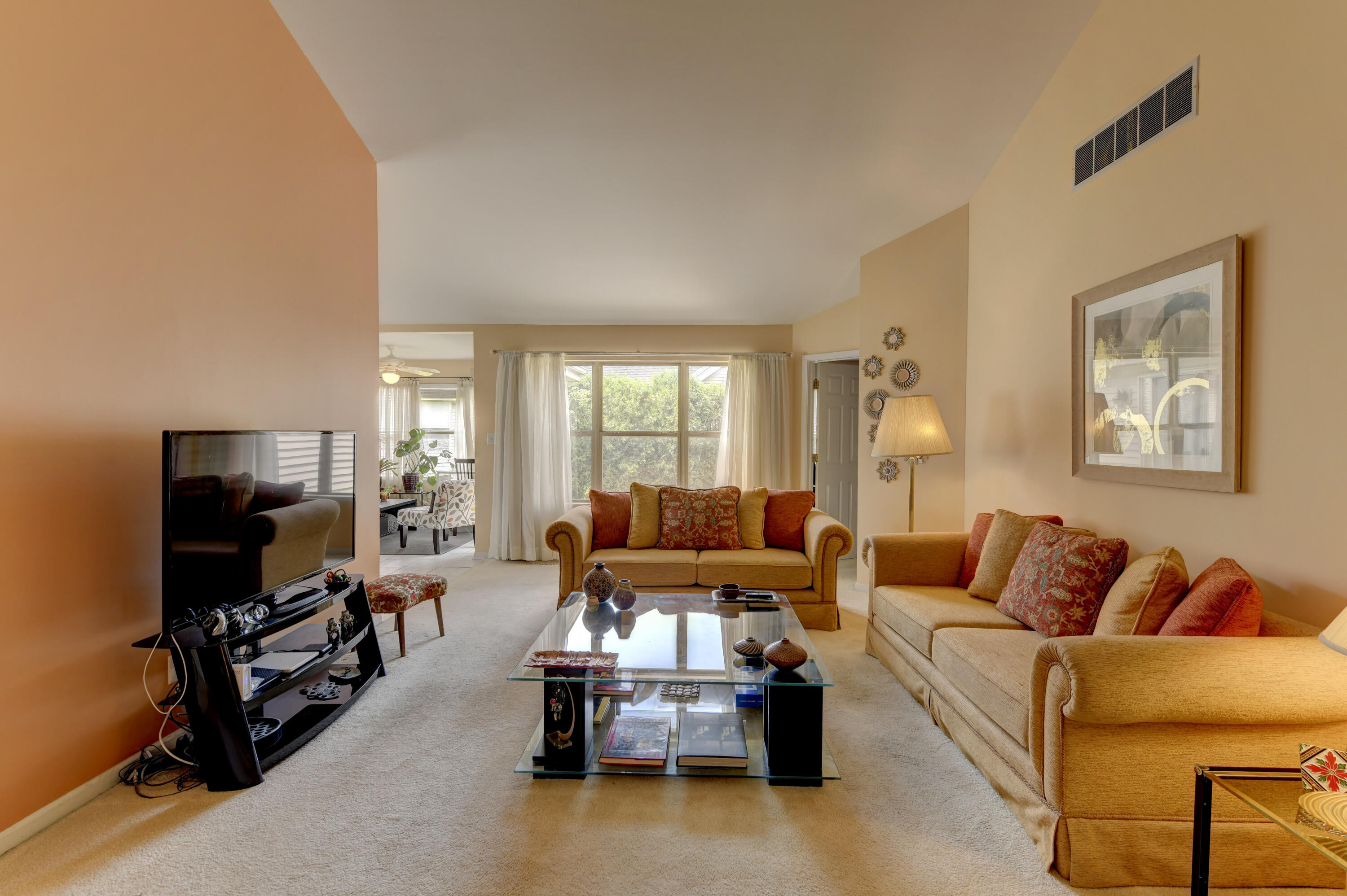 2028 Wildwood Circle, Highland, IN 46322; Image #6