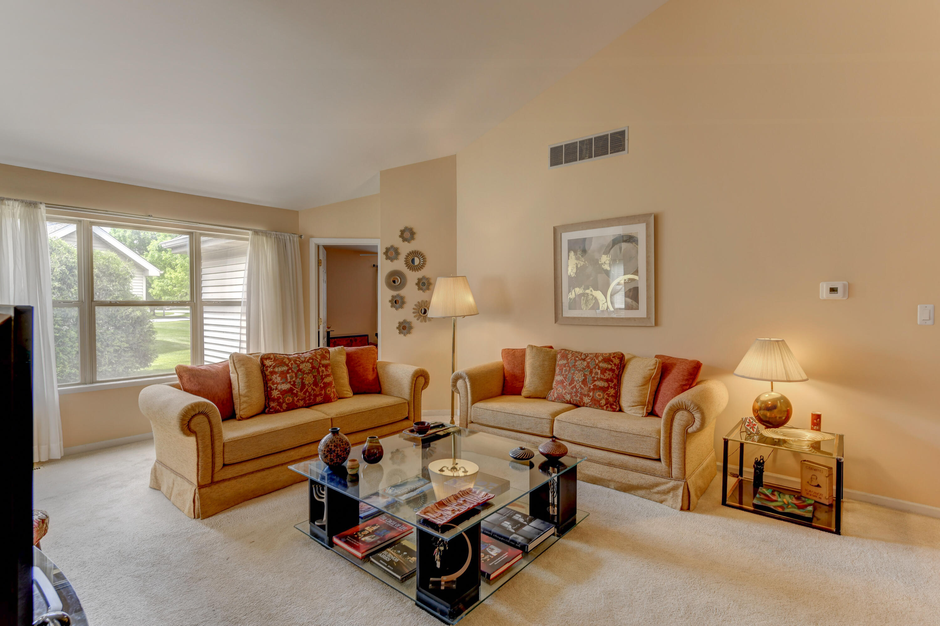 2028 Wildwood Circle, Highland, IN 46322; Image #8