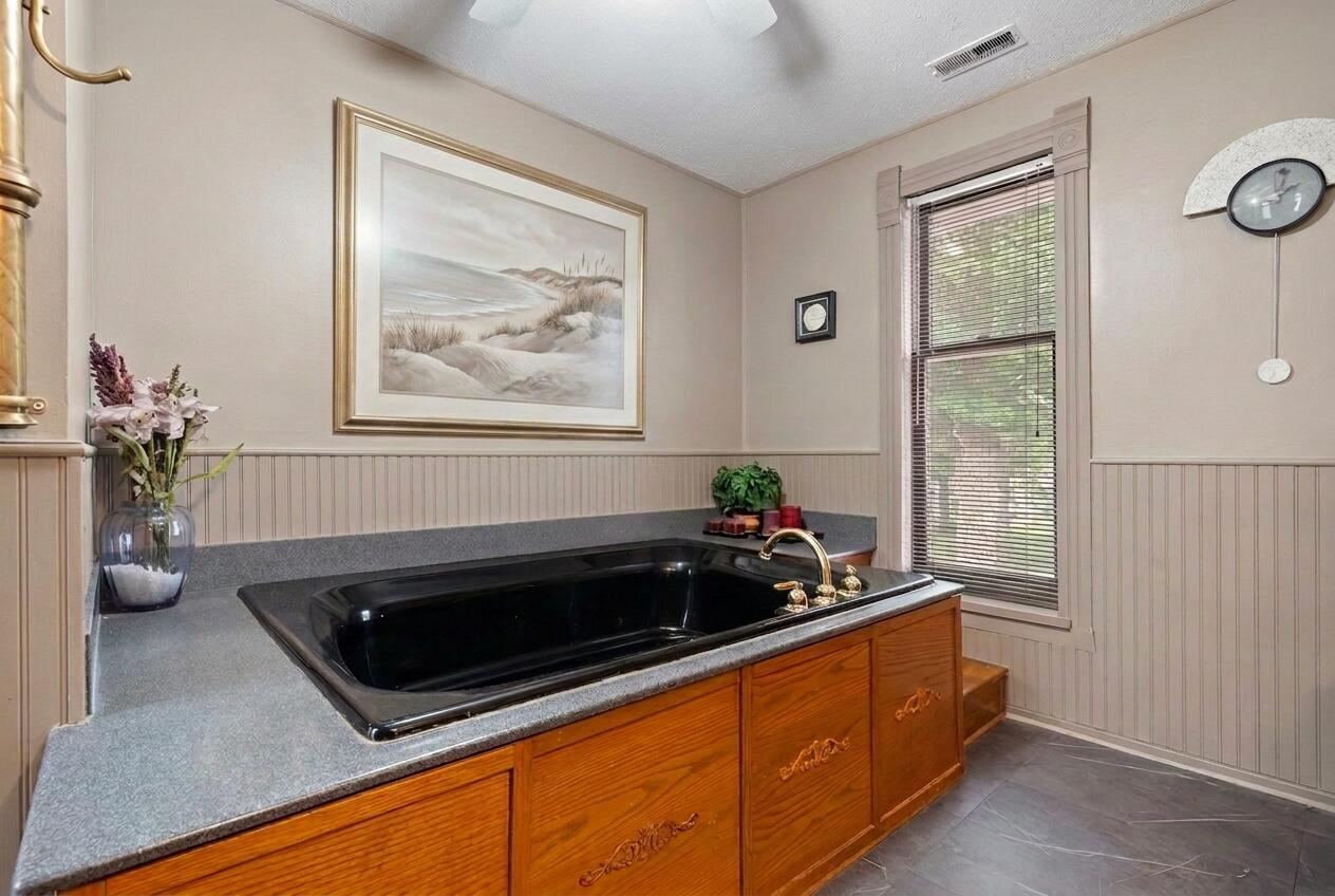 702 Indiana Avenue, Valparaiso, IN 46383; Image #31