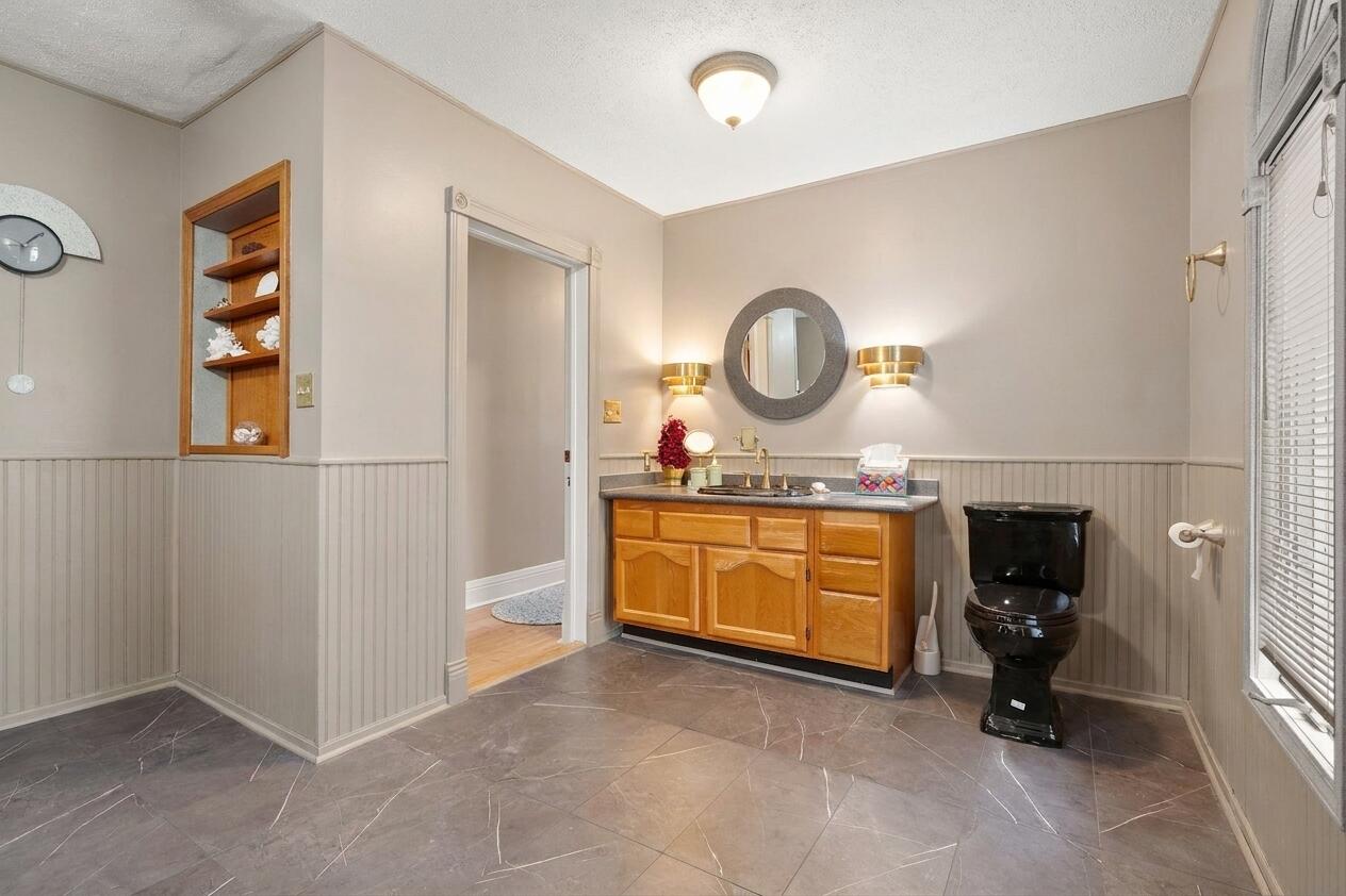 702 Indiana Avenue, Valparaiso, IN 46383; Image #35