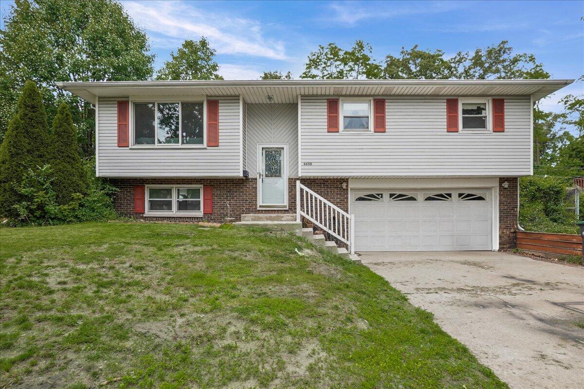 6650 Monument Avenue, Portage, IN 46368; Image #2