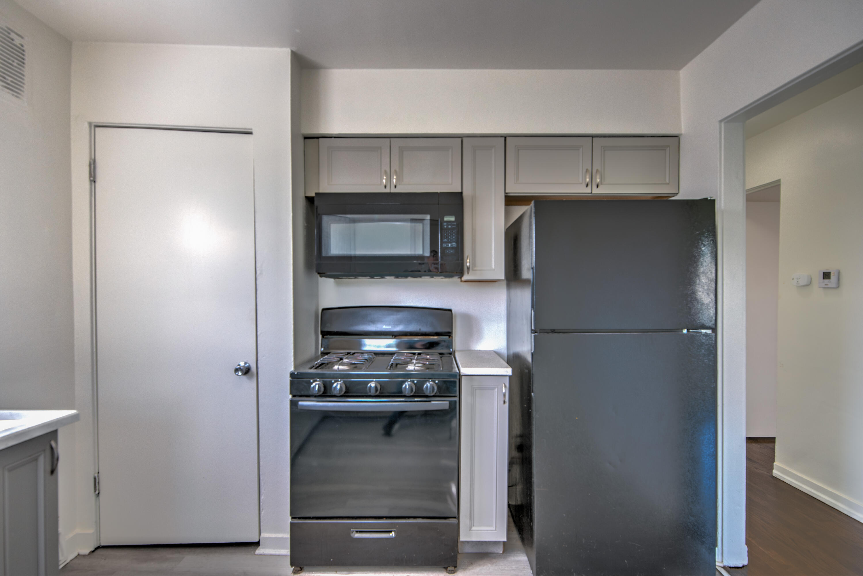 1450 W 35th Avenue, Gary, IN 46408; Image #10