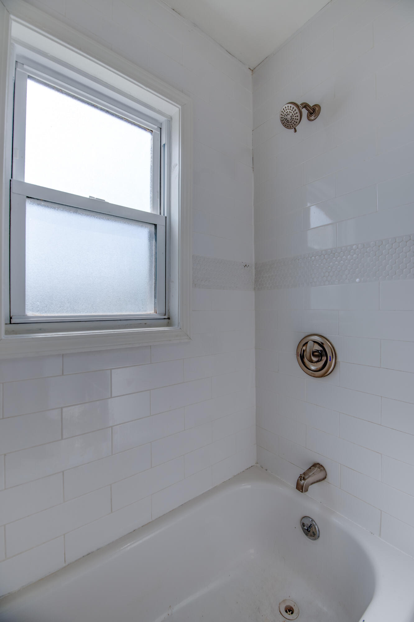 1450 W 35th Avenue, Gary, IN 46408; Image #12