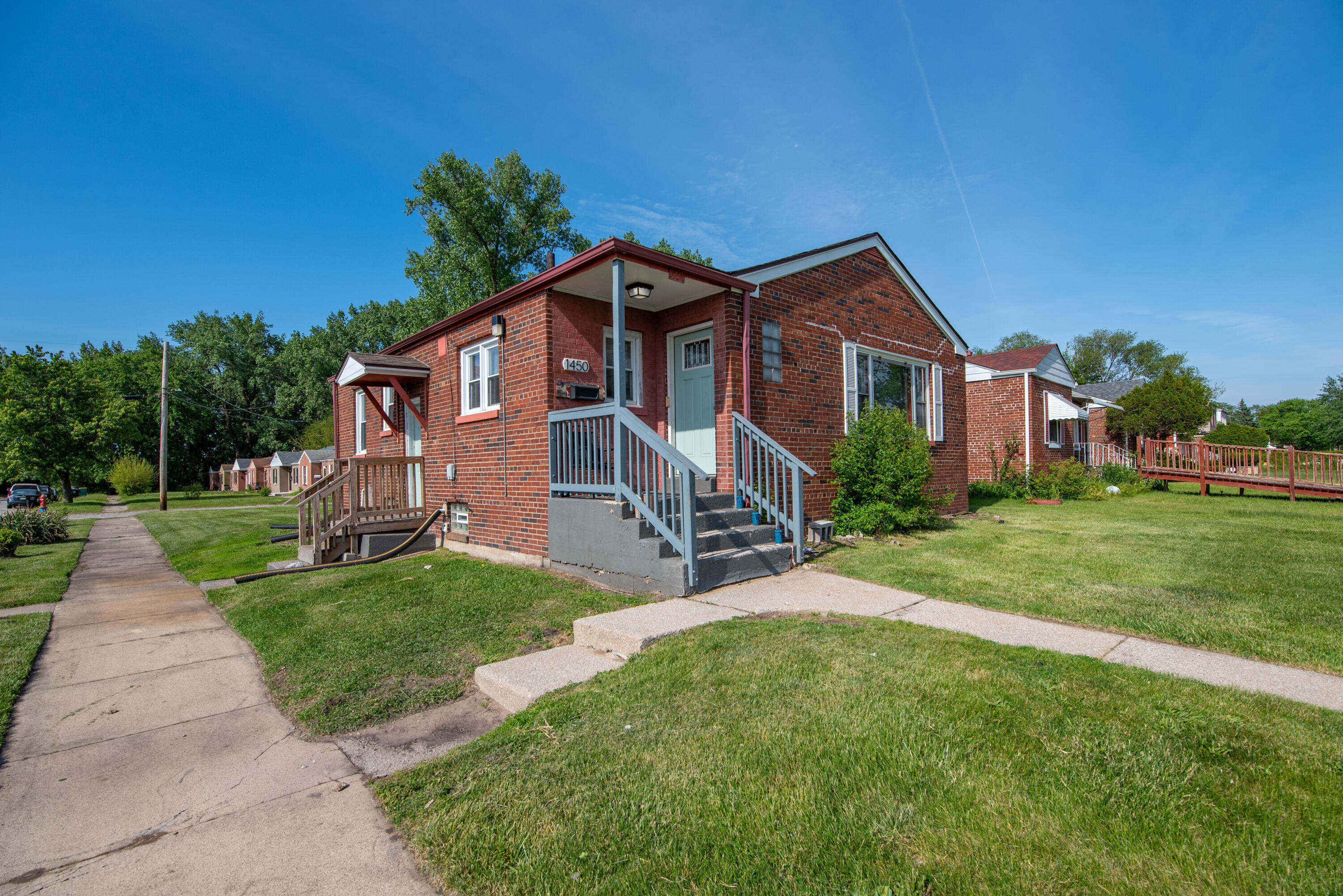 1450 W 35th Avenue, Gary, IN 46408; Image #3