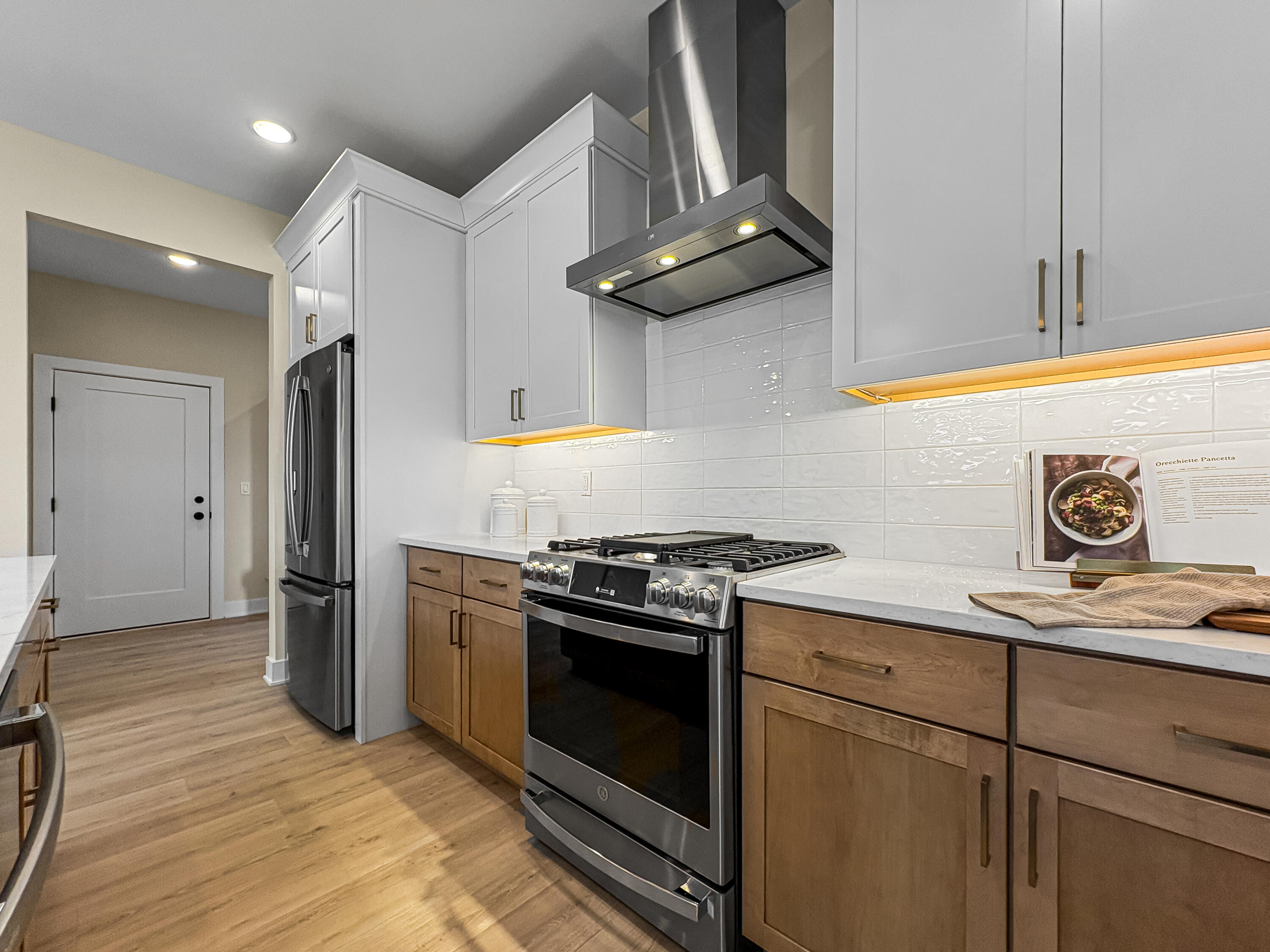 3105 Whispering Brook Lane, Valparaiso, IN 46385; Image #6