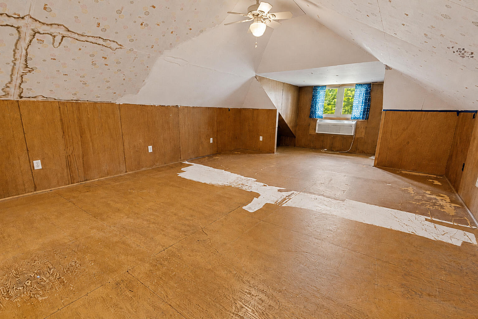 564 W Us Highway 30, Valparaiso, IN 46385; Image #27