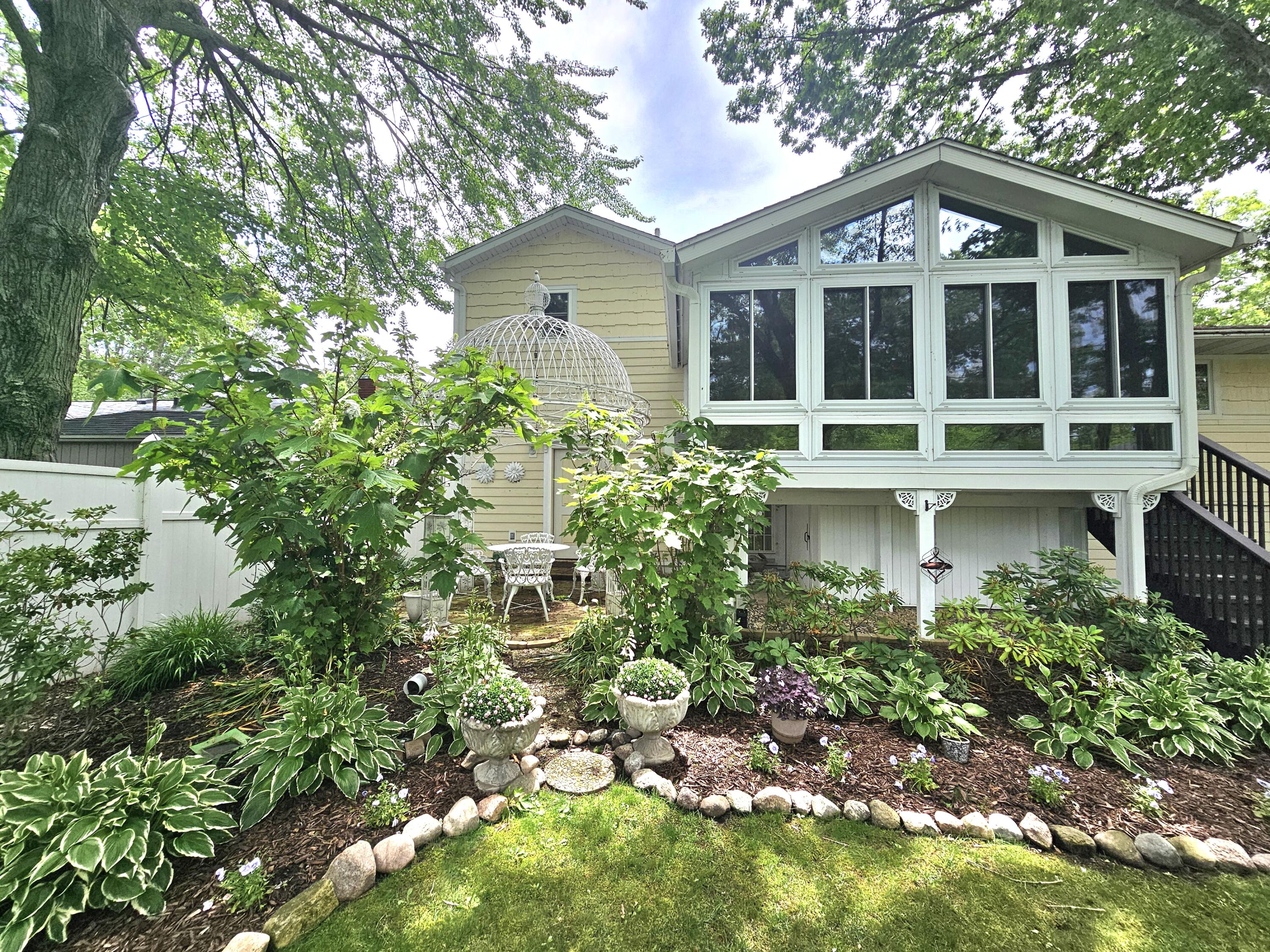 506 Washington Park Boulevard, Michigan City, IN 46360; Image #47