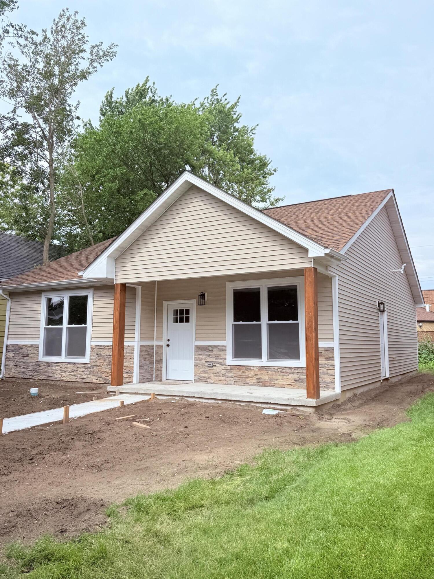 4212 Johnson Avenue, Hammond, IN 46327; Image #17