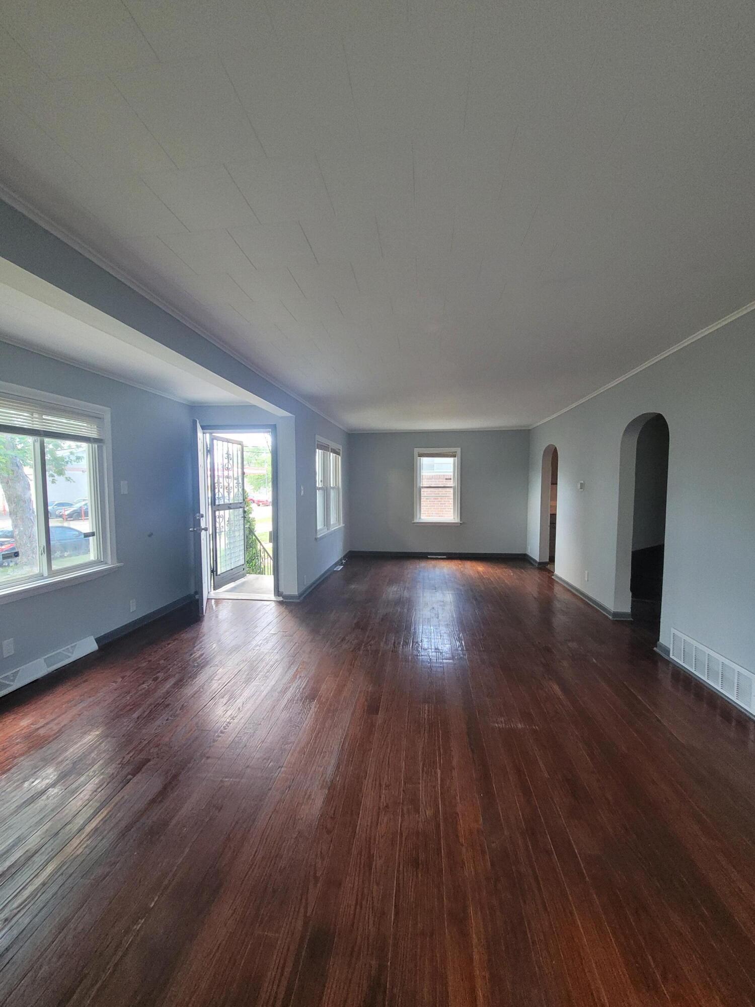 2734 Cleveland Street, Hammond, IN 46323; Image #6