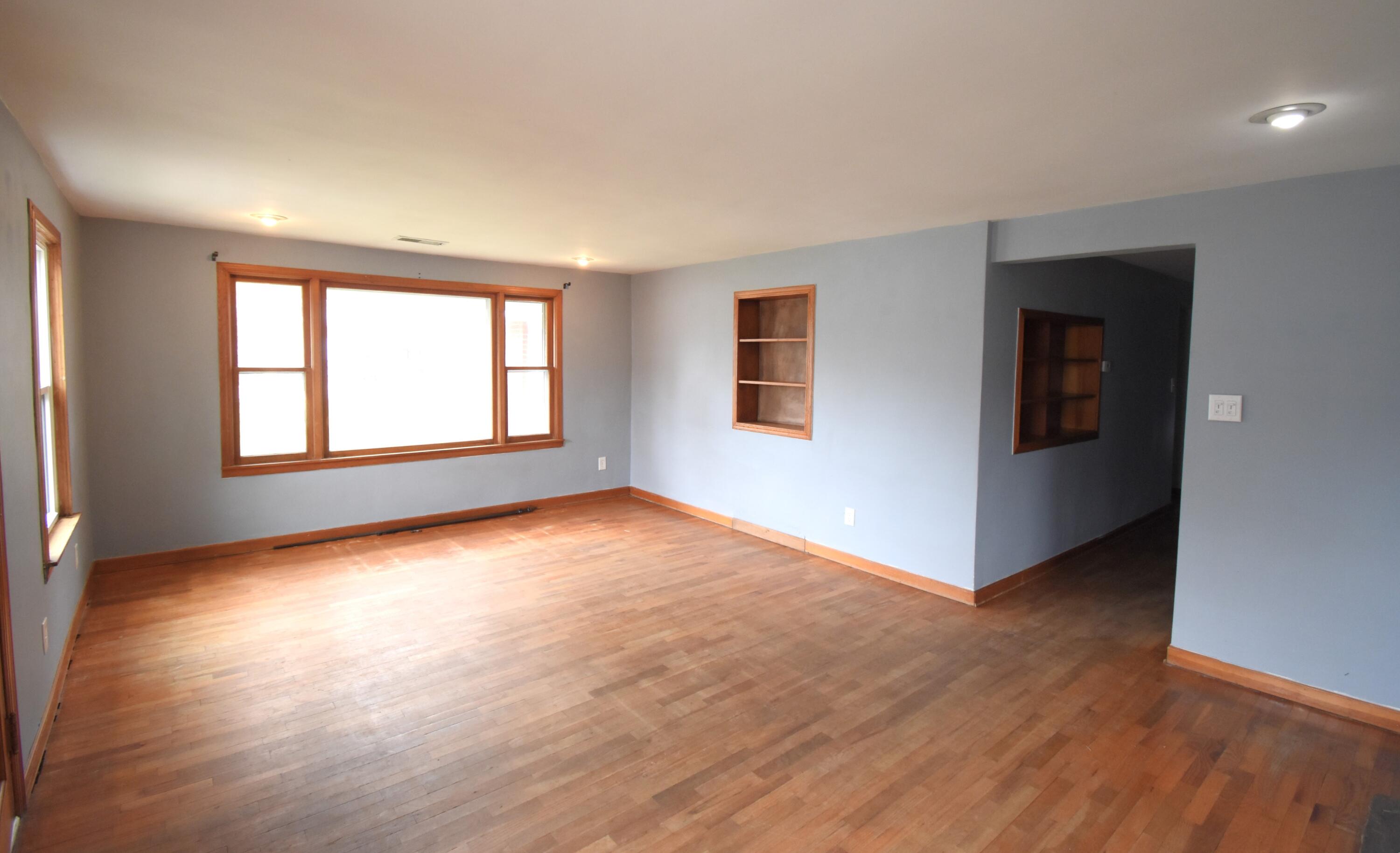 829 W Washington Street, Rensselaer, IN 47978; Image #10