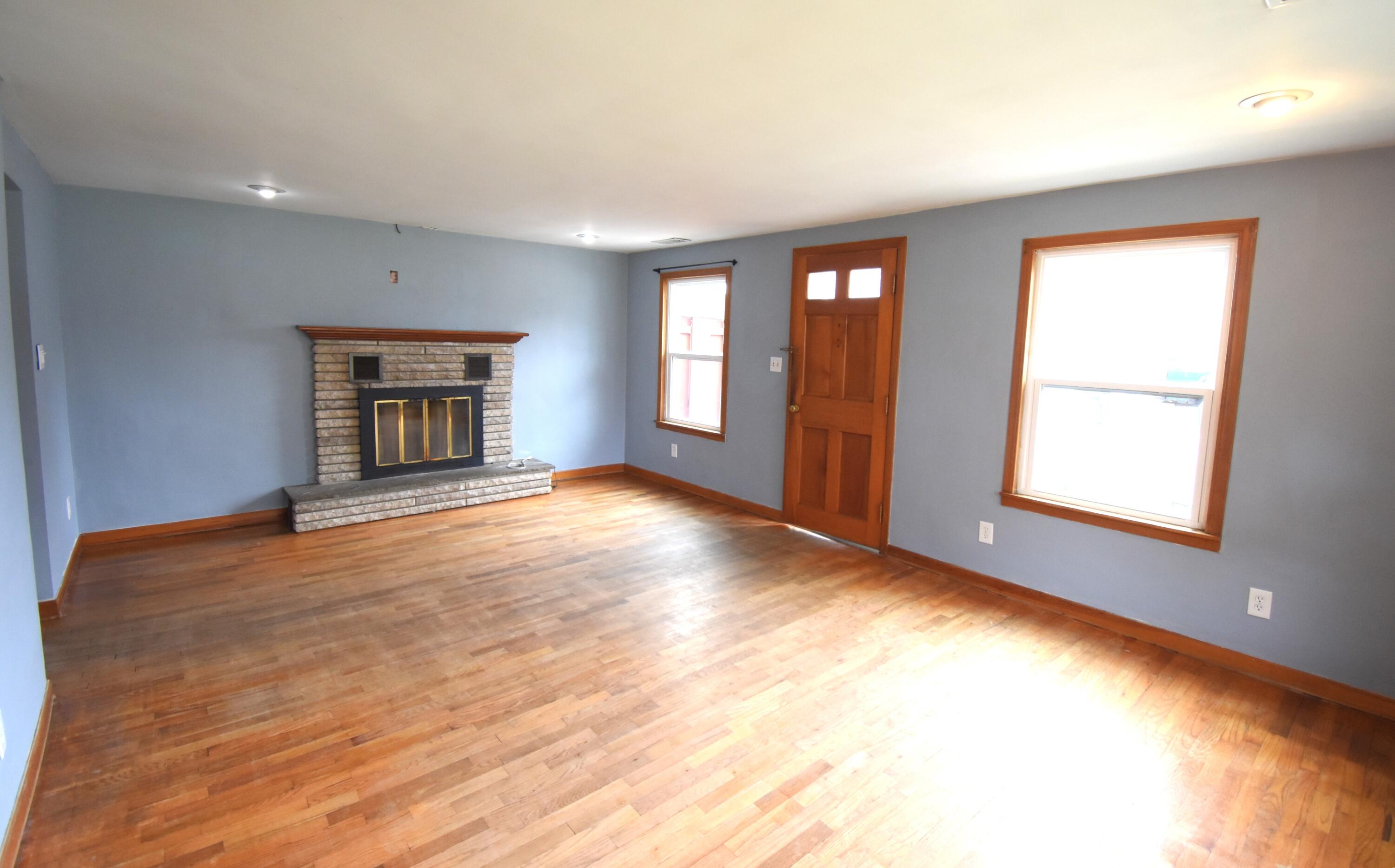 829 W Washington Street, Rensselaer, IN 47978; Image #11