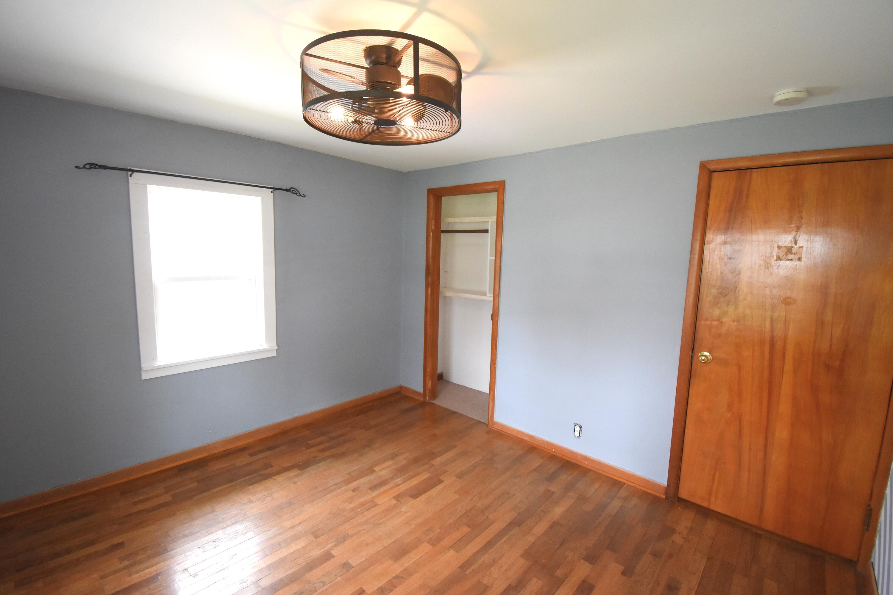 829 W Washington Street, Rensselaer, IN 47978; Image #23