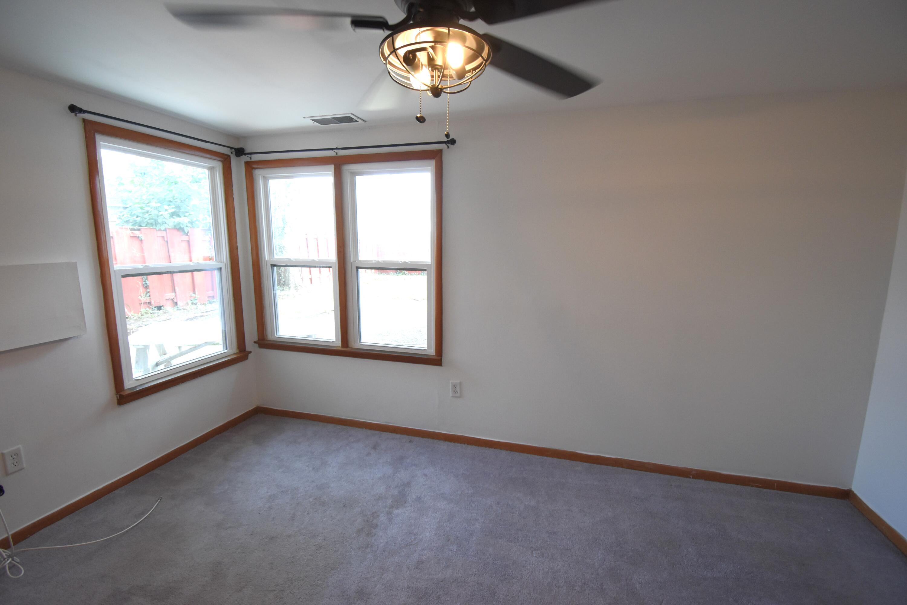 829 W Washington Street, Rensselaer, IN 47978; Image #25
