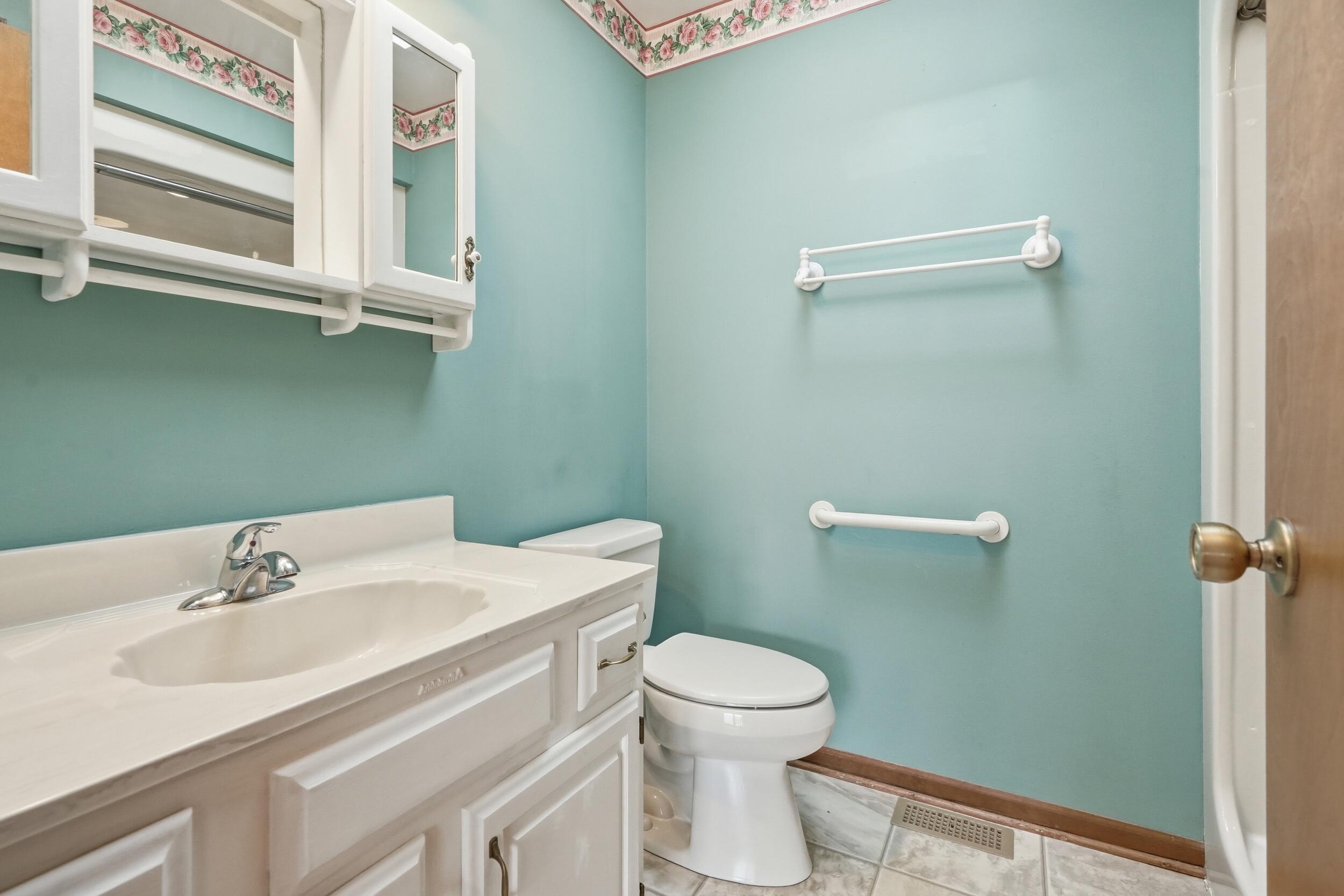 400 Commanche Drive, Lowell, IN 46356; Image #14