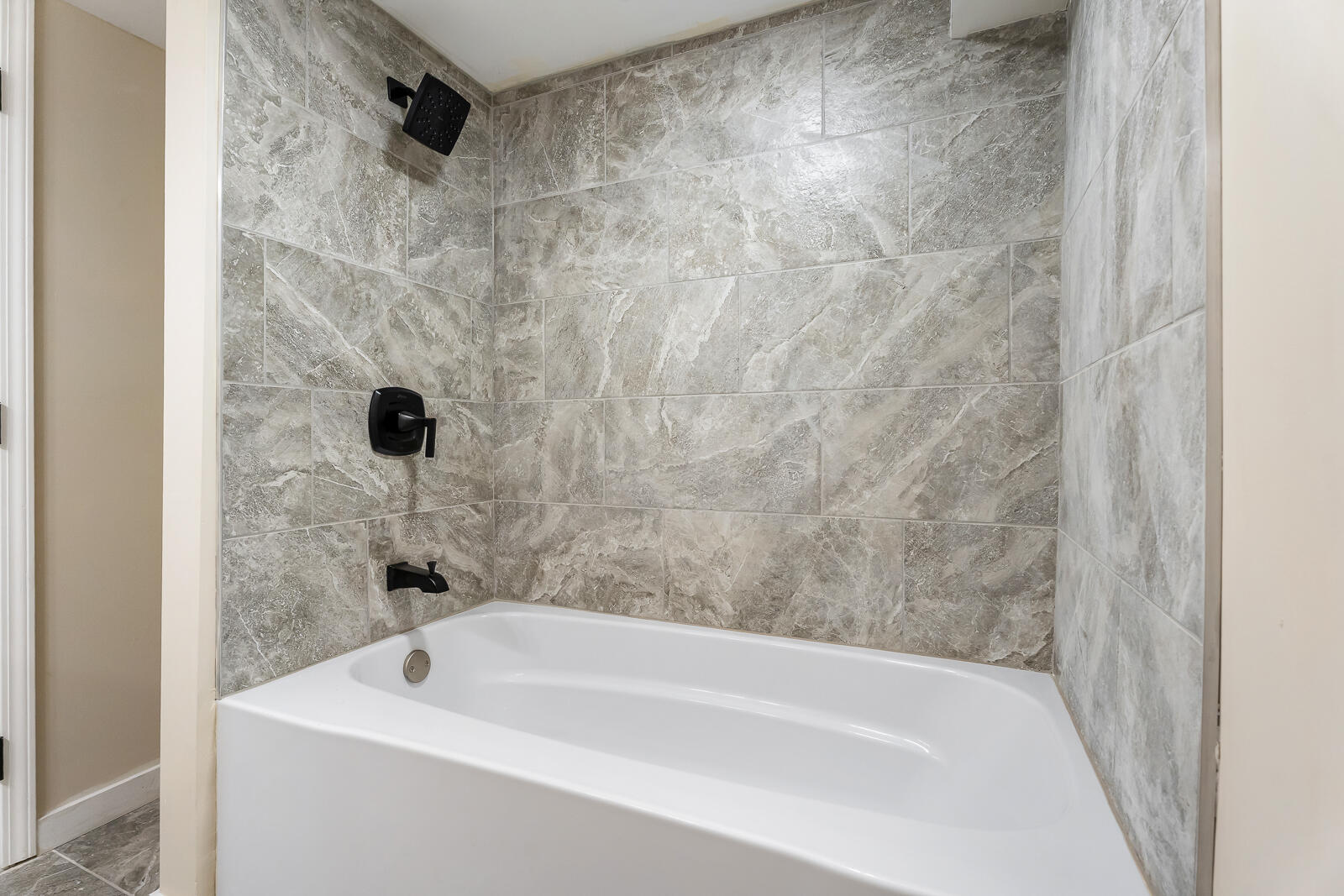 4600 Buchanan Street, Gary, IN 46408; Image #45