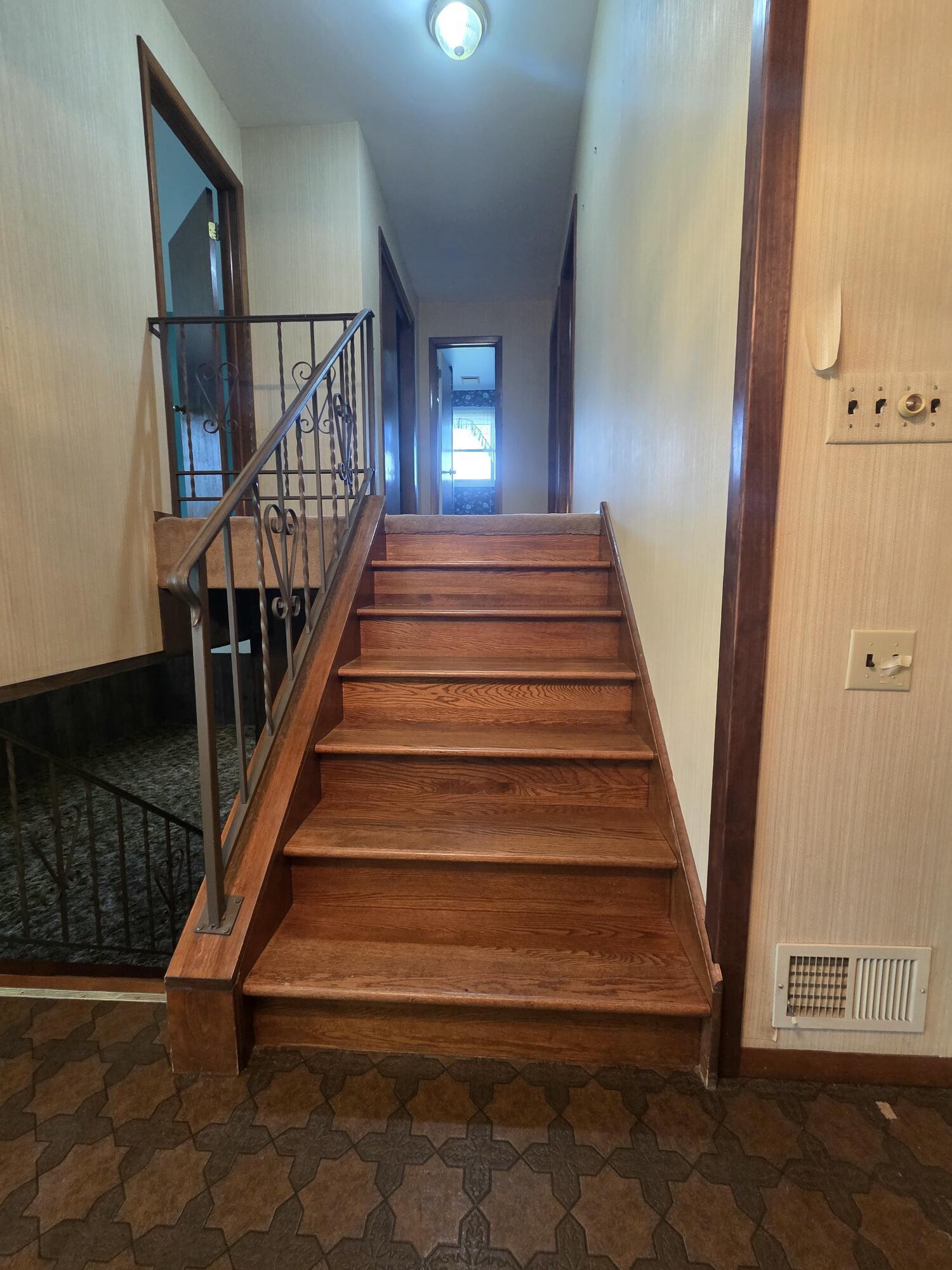 397 E 1300 N, Chesterton, IN 46304; Image #6
