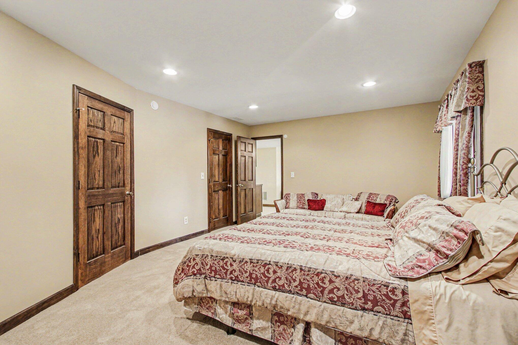 461 Amhurst Road, Valparaiso, IN 46385; Image #36