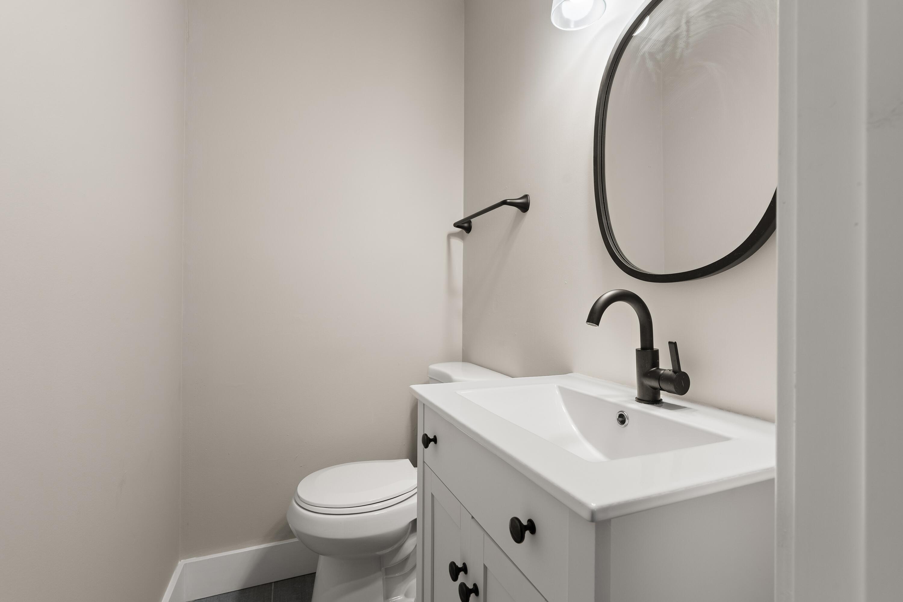 2200 Shallowford Drive, Valparaiso, IN 46383; Image #12