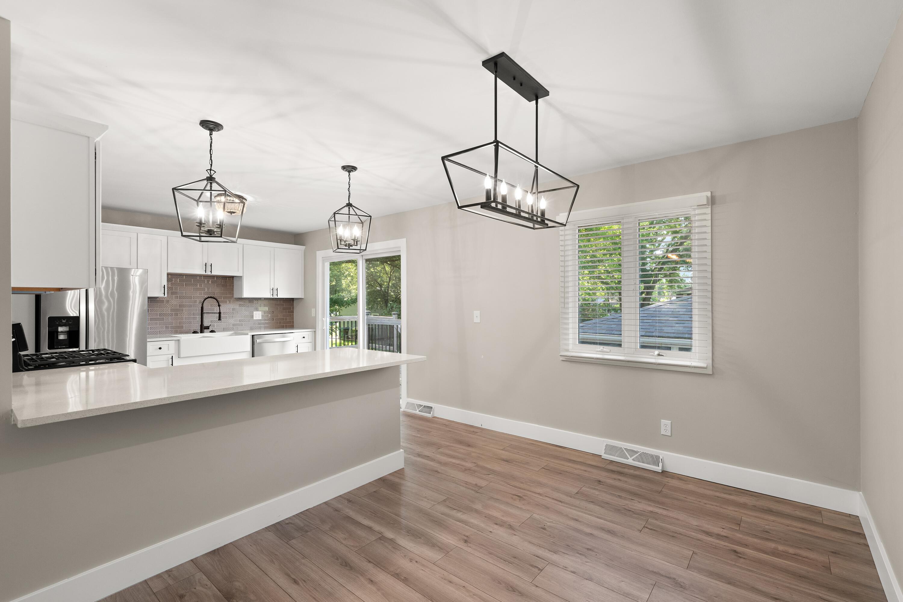2200 Shallowford Drive, Valparaiso, IN 46383; Image #4