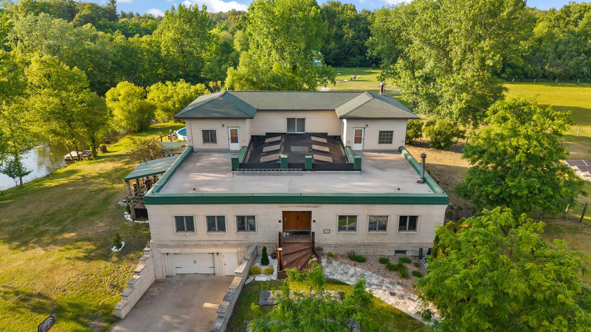 10792 N 600 E, DeMotte, IN 46310; Image #64