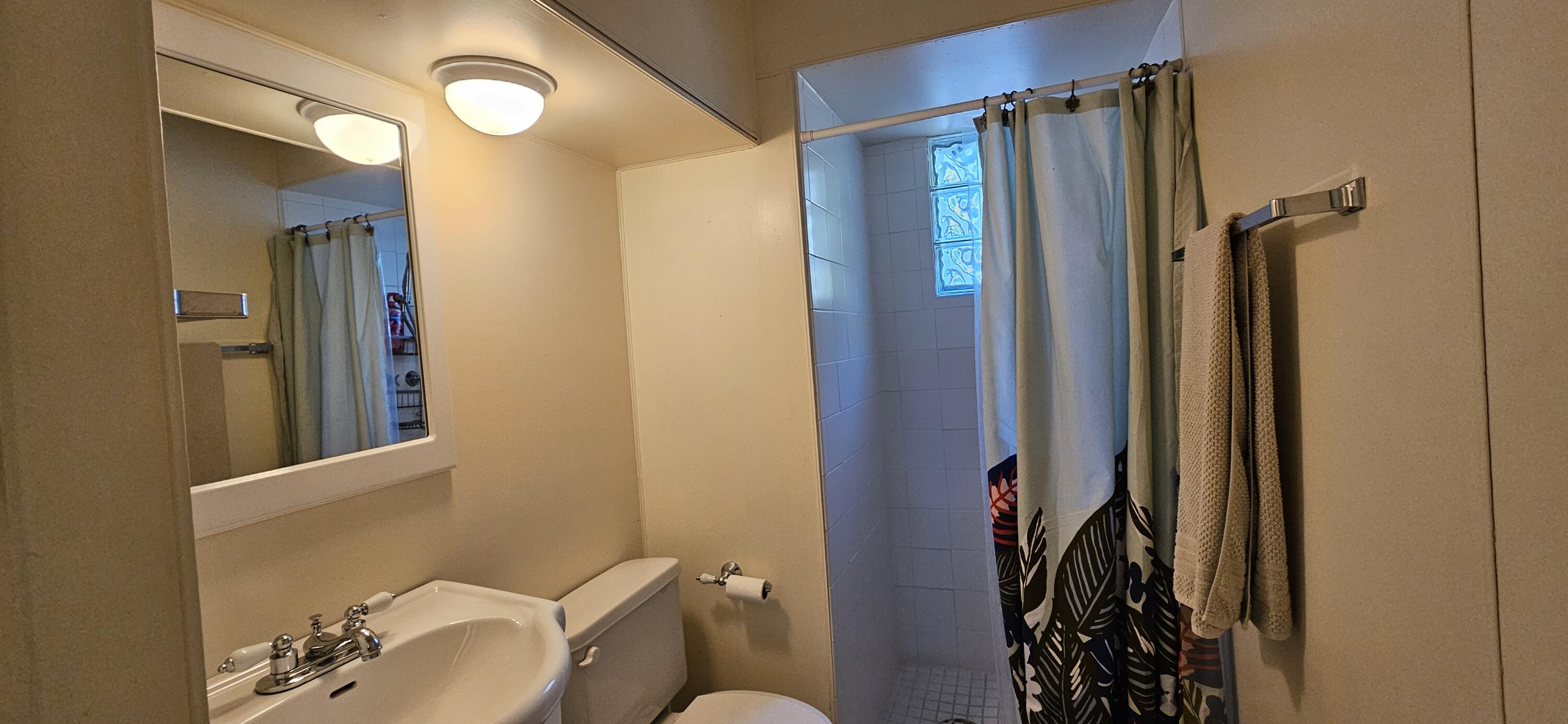 7515 Oak Avenue, Gary, IN 46403; Image #14