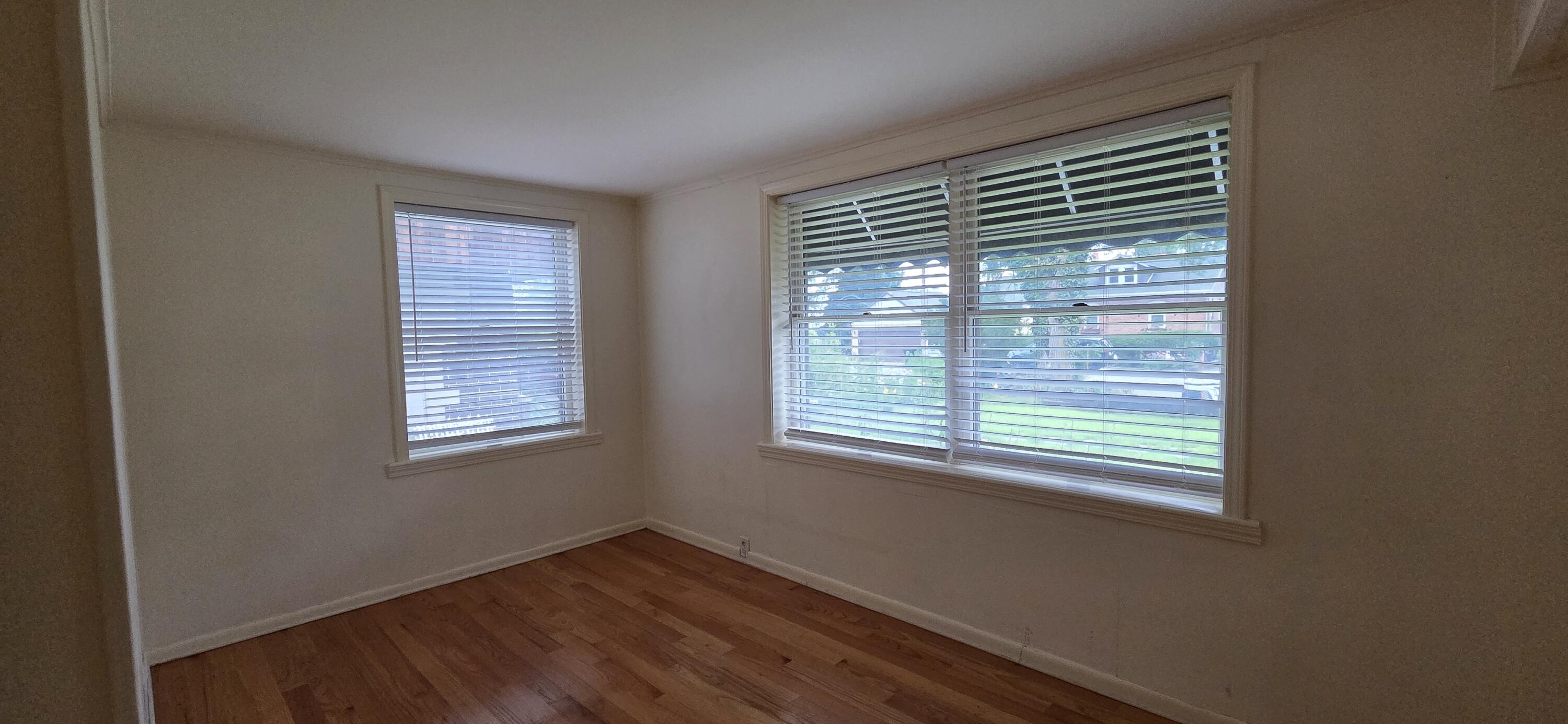 7515 Oak Avenue, Gary, IN 46403; Image #15