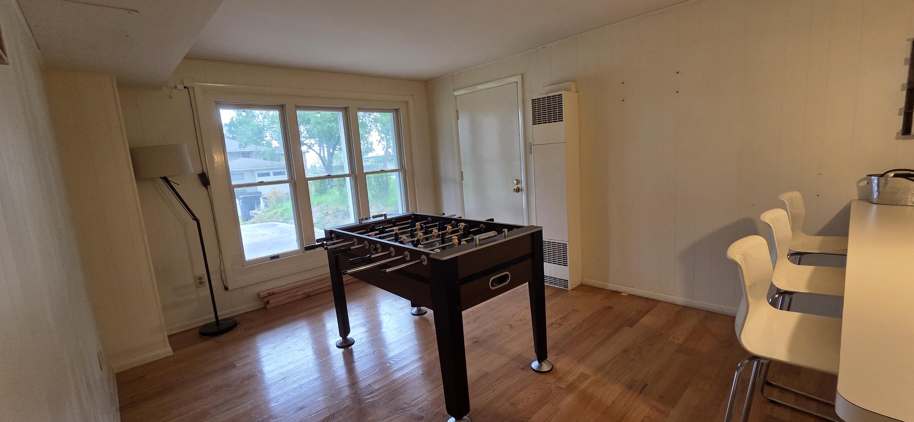 7515 Oak Avenue, Gary, IN 46403; Image #16
