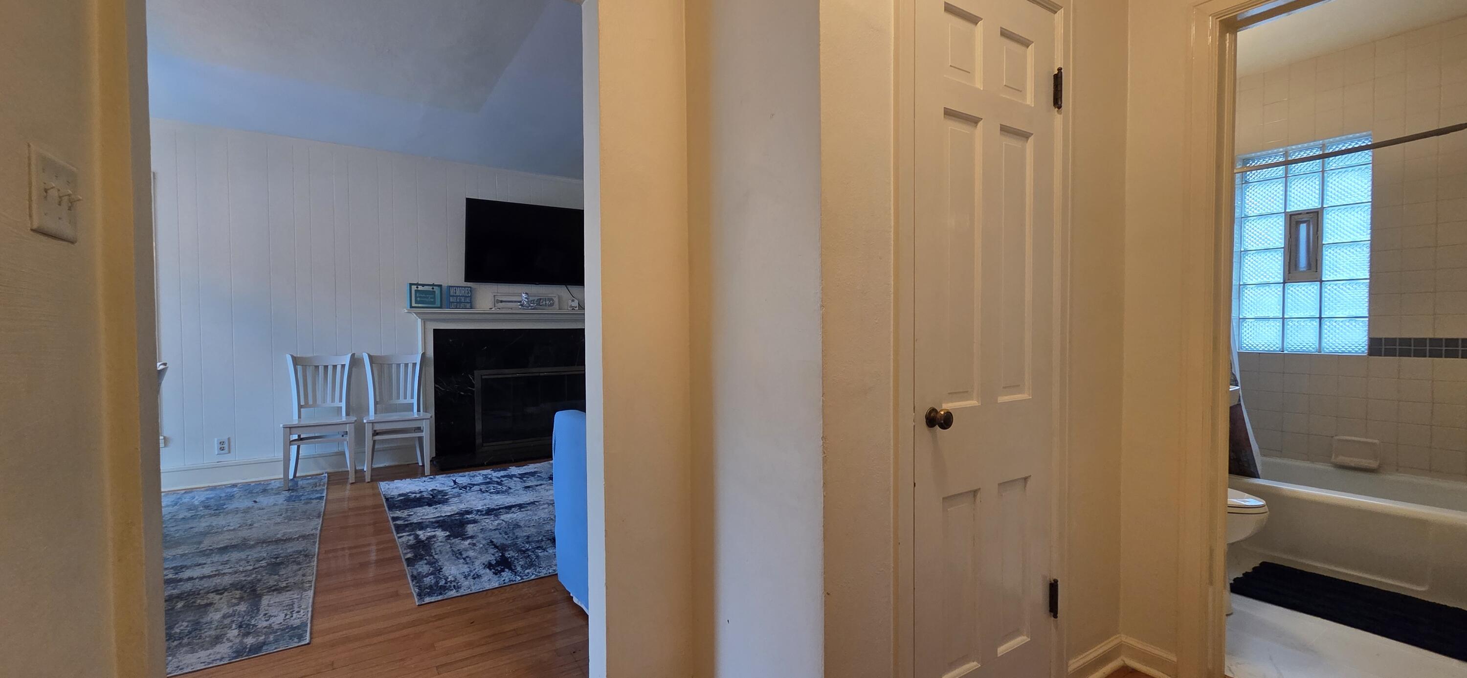 7515 Oak Avenue, Gary, IN 46403; Image #19