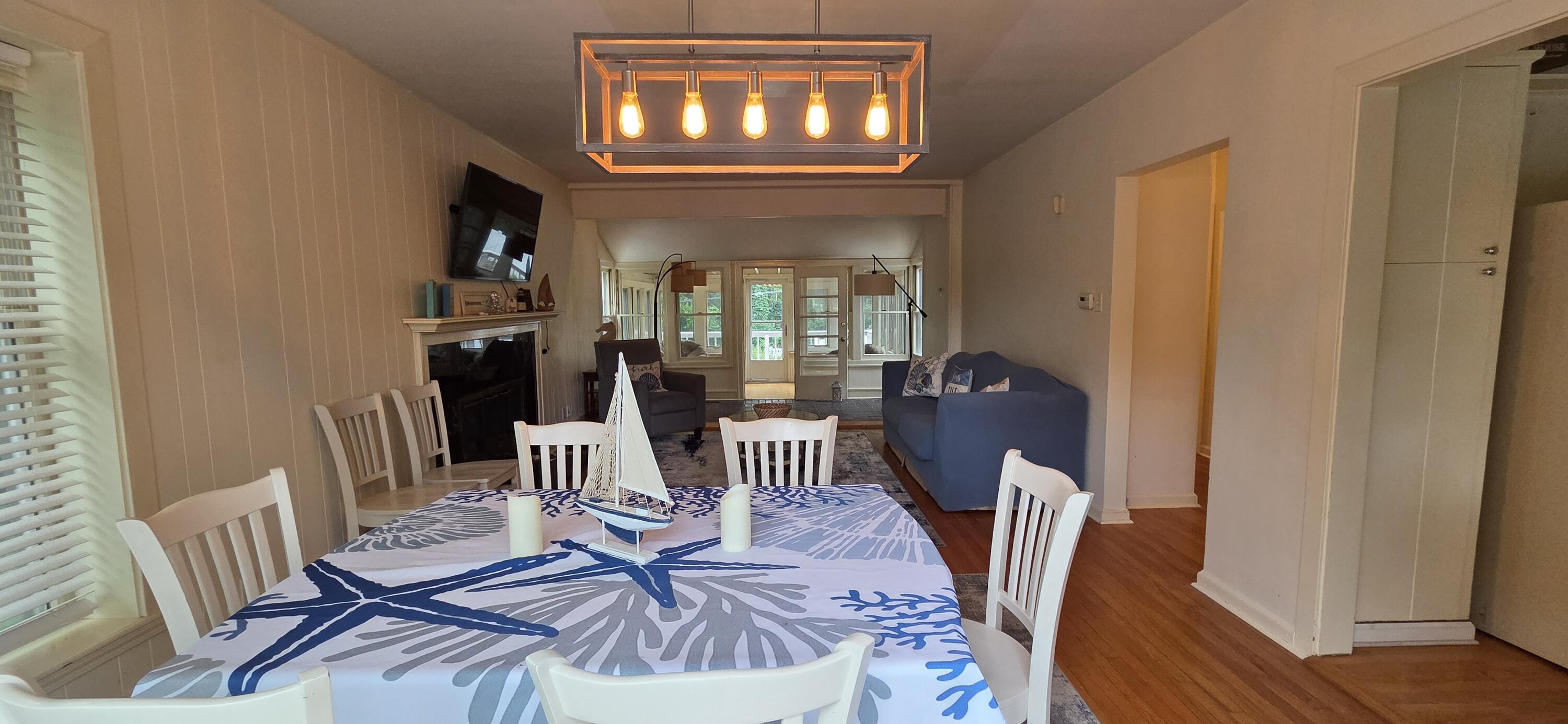 7515 Oak Avenue, Gary, IN 46403; Image #35