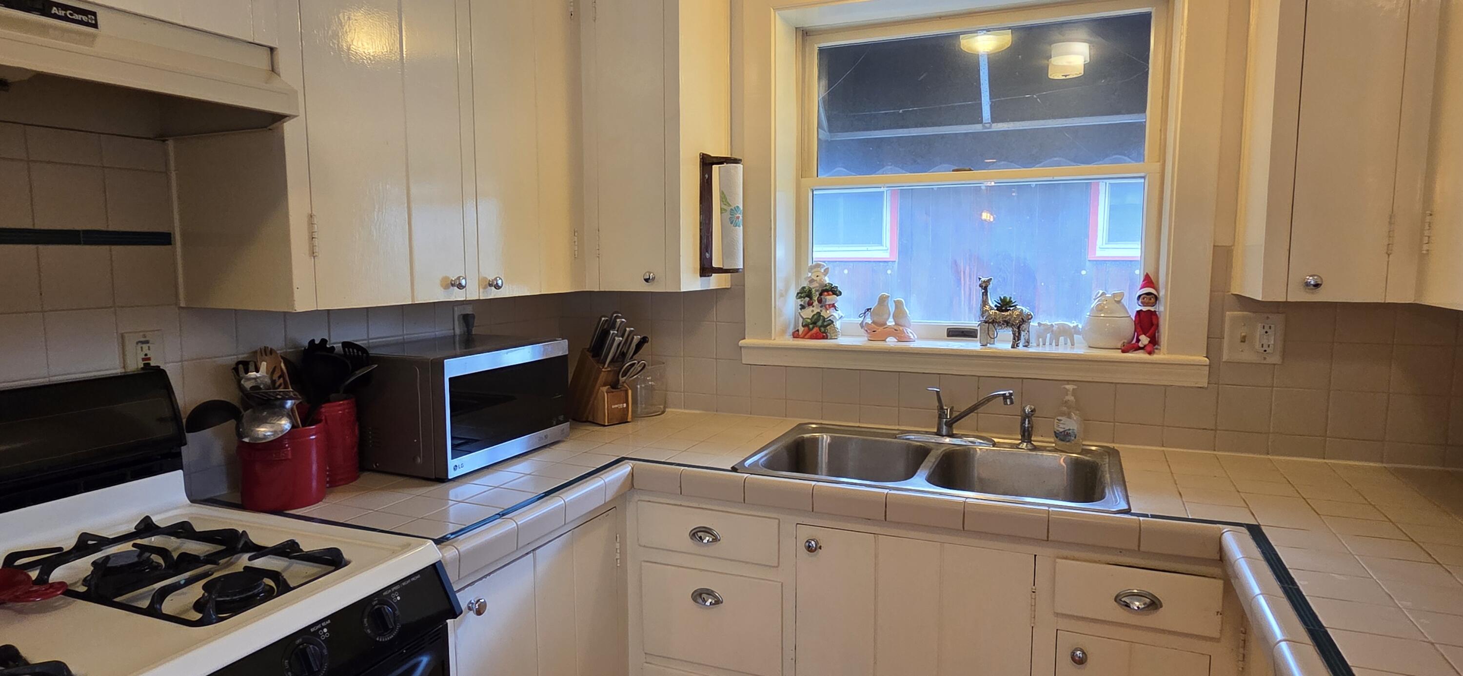 7515 Oak Avenue, Gary, IN 46403; Image #45
