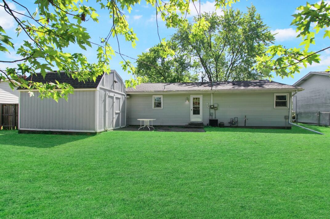 7714 Wallace Street, Merrillville, IN 46410; Image #5