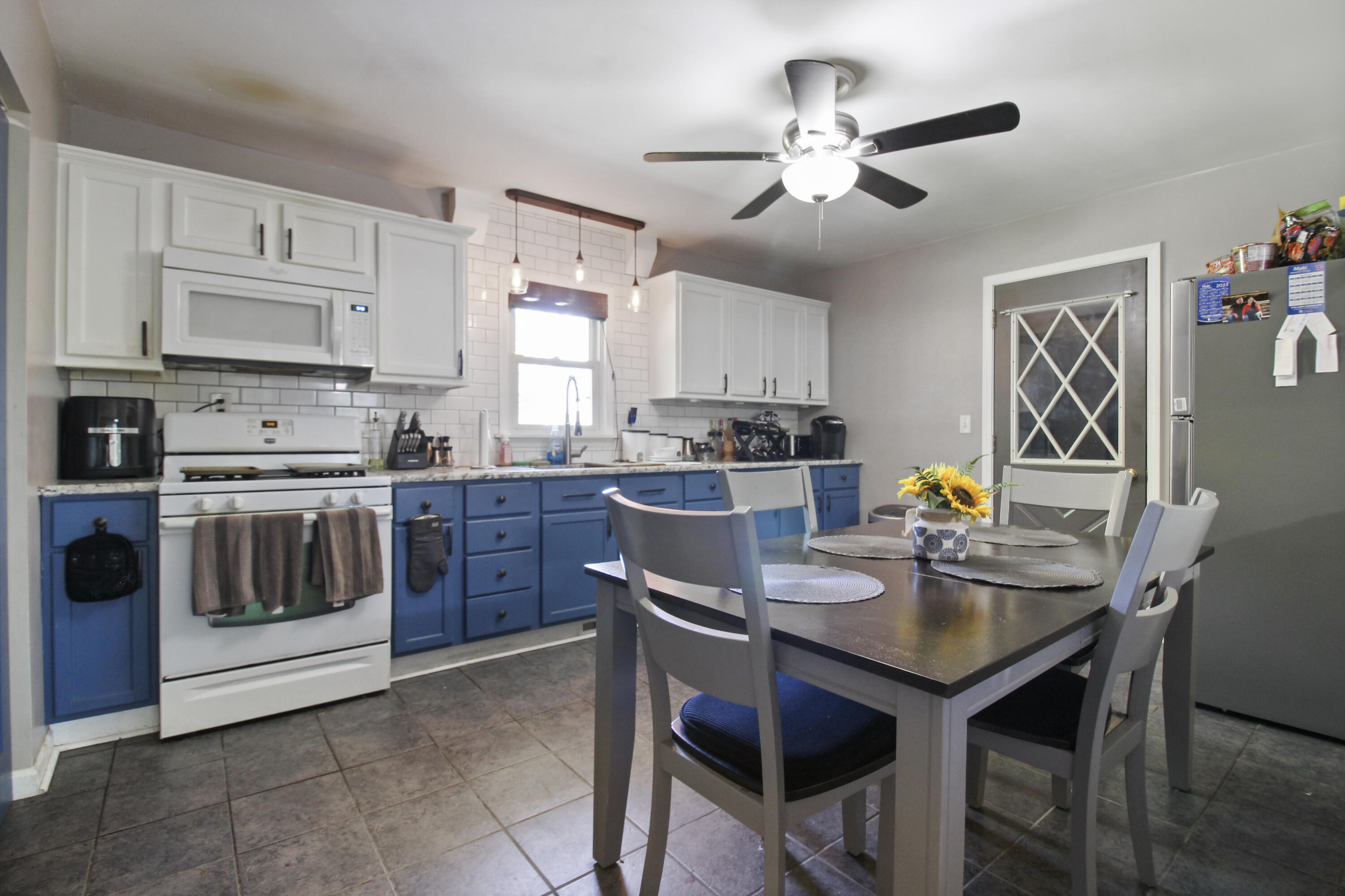 7714 Wallace Street, Merrillville, IN 46410; Image #6