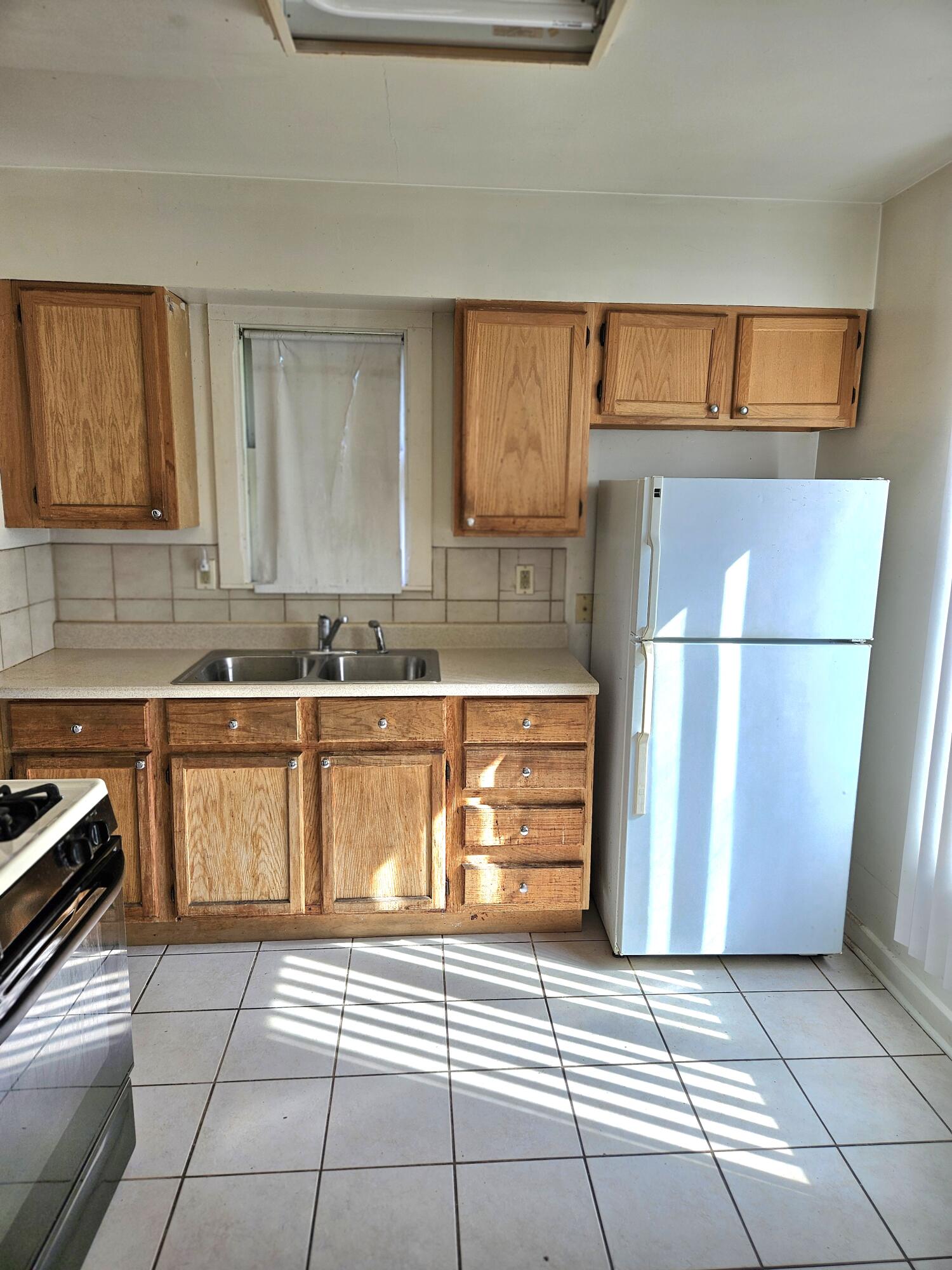 7608 Manor Avenue, Munster, IN 46321; Image #11