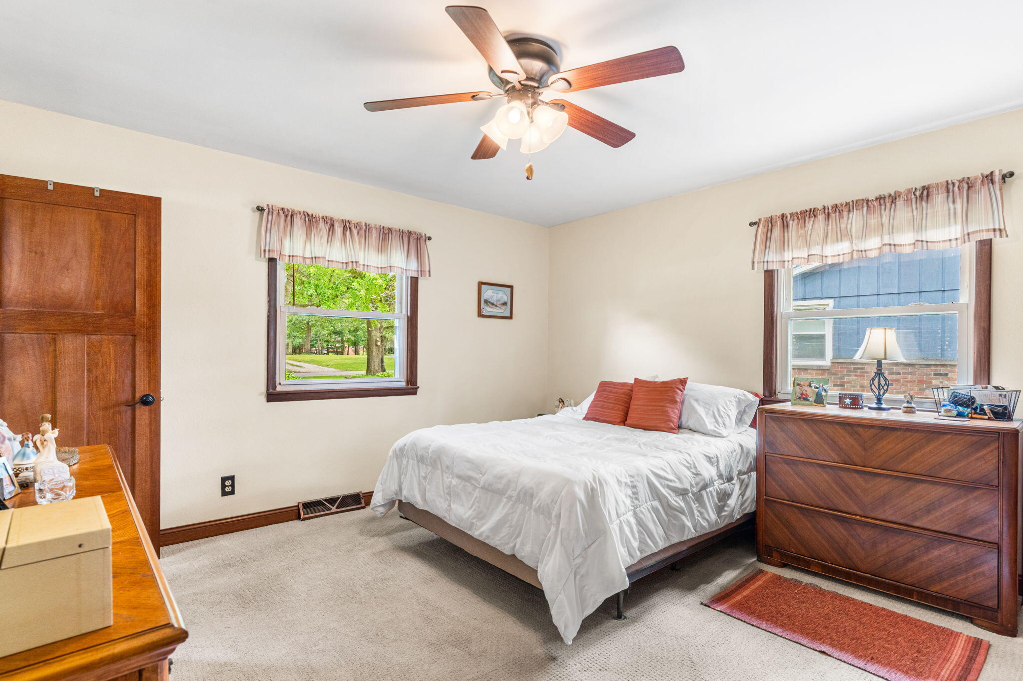 6175 S Division Street, North Judson, IN 46366; Image #15