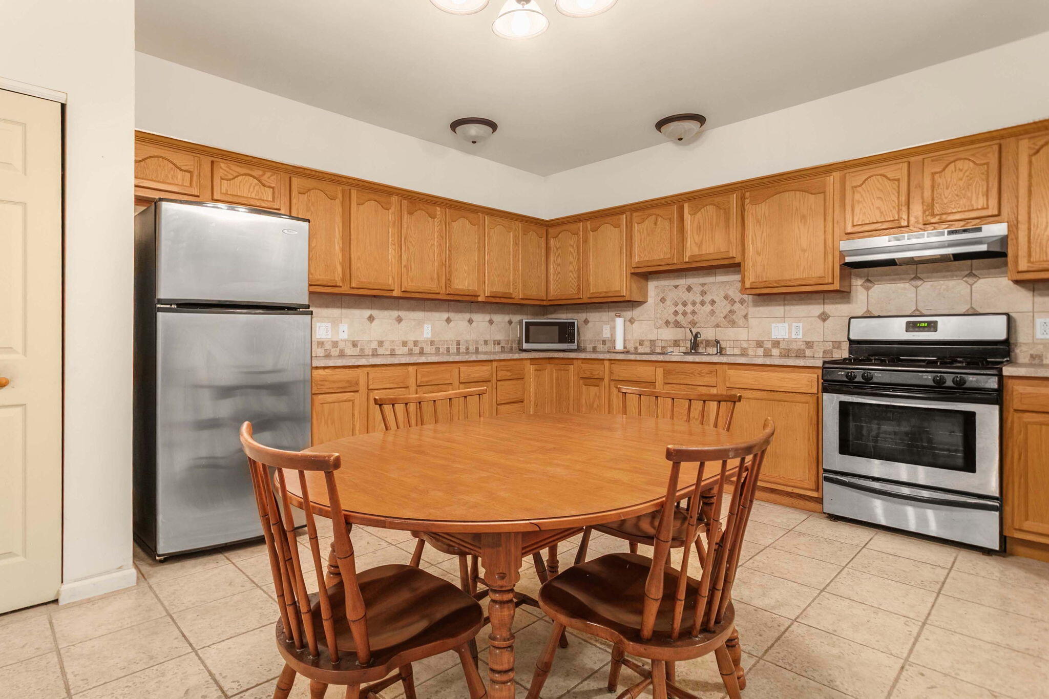525 S Filbert Street, New Carlisle, IN 46552; Image #24