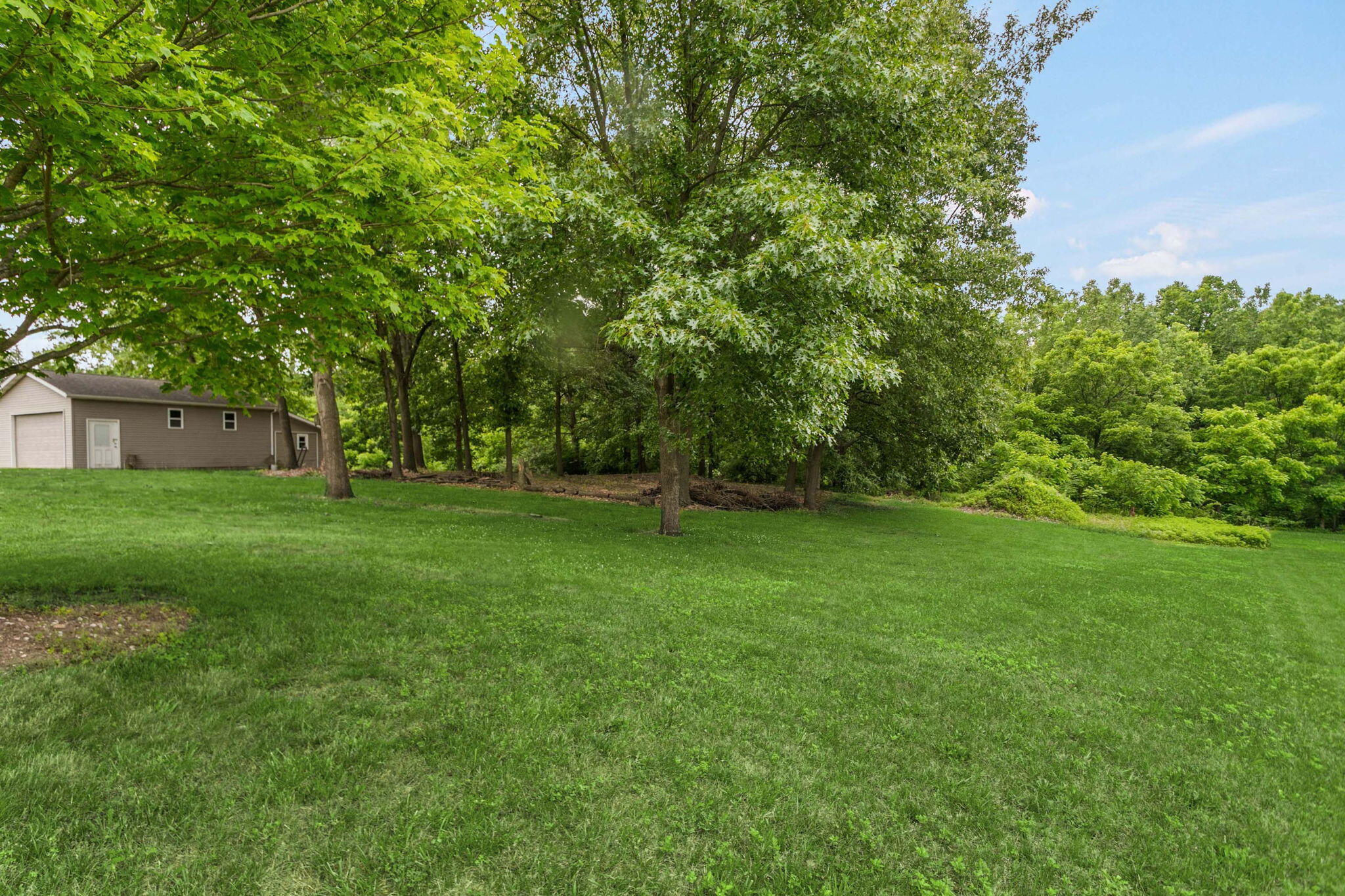 525 S Filbert Street, New Carlisle, IN 46552; Image #38
